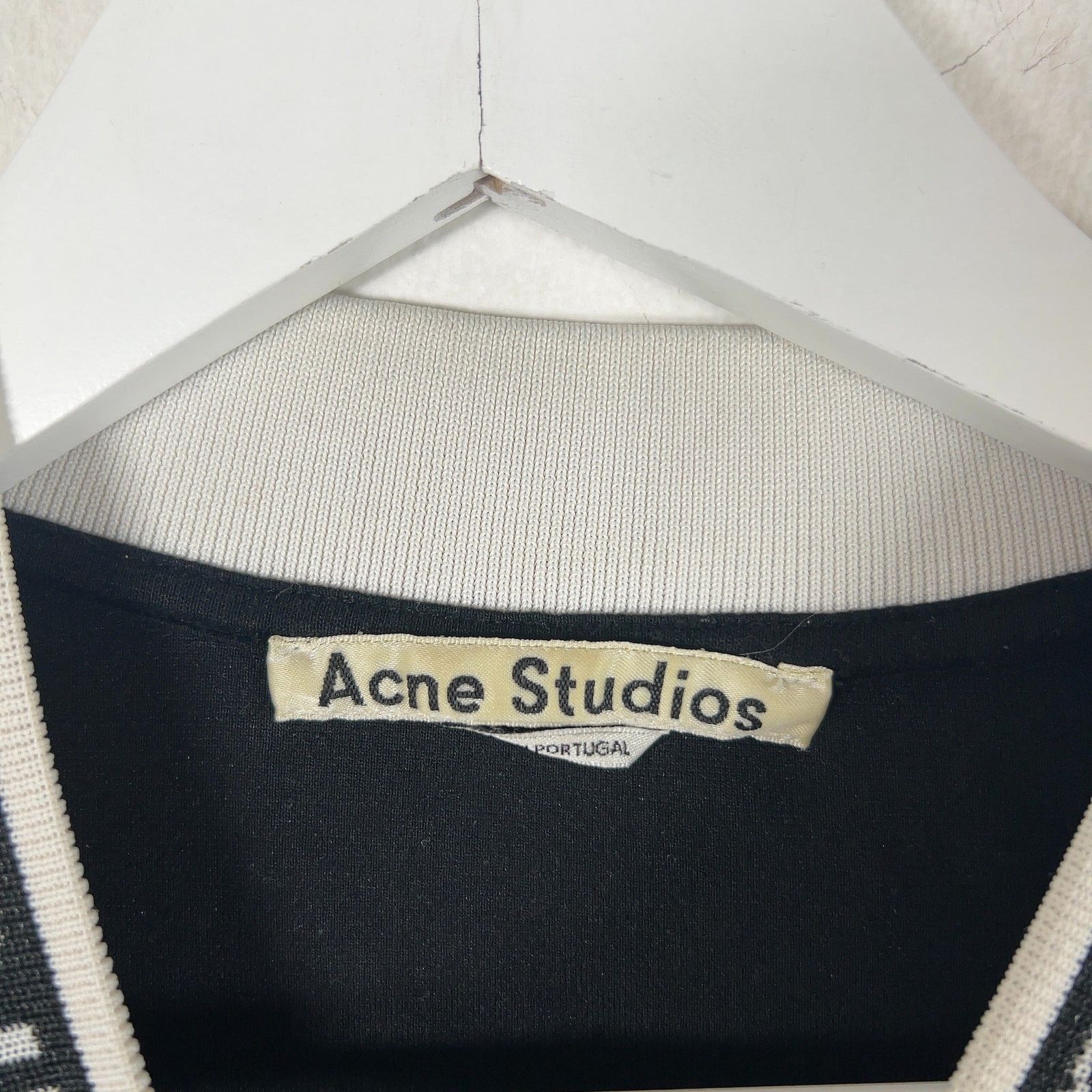 Acne Studios Acne Studios Logo Collar T-Shirt Size US S / EU 44-46 / 1 - 3 Thumbnail