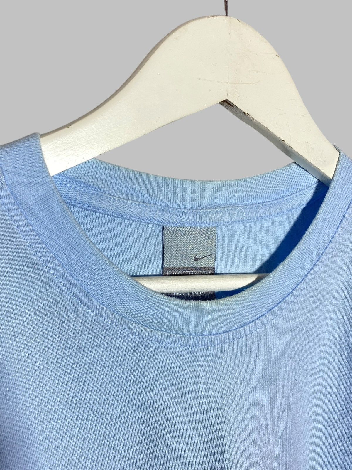 Nike Vintage Nike Y2k Swoosh Logo T-shirt Blue Size US XL / EU 56 / 4 - 7 Thumbnail