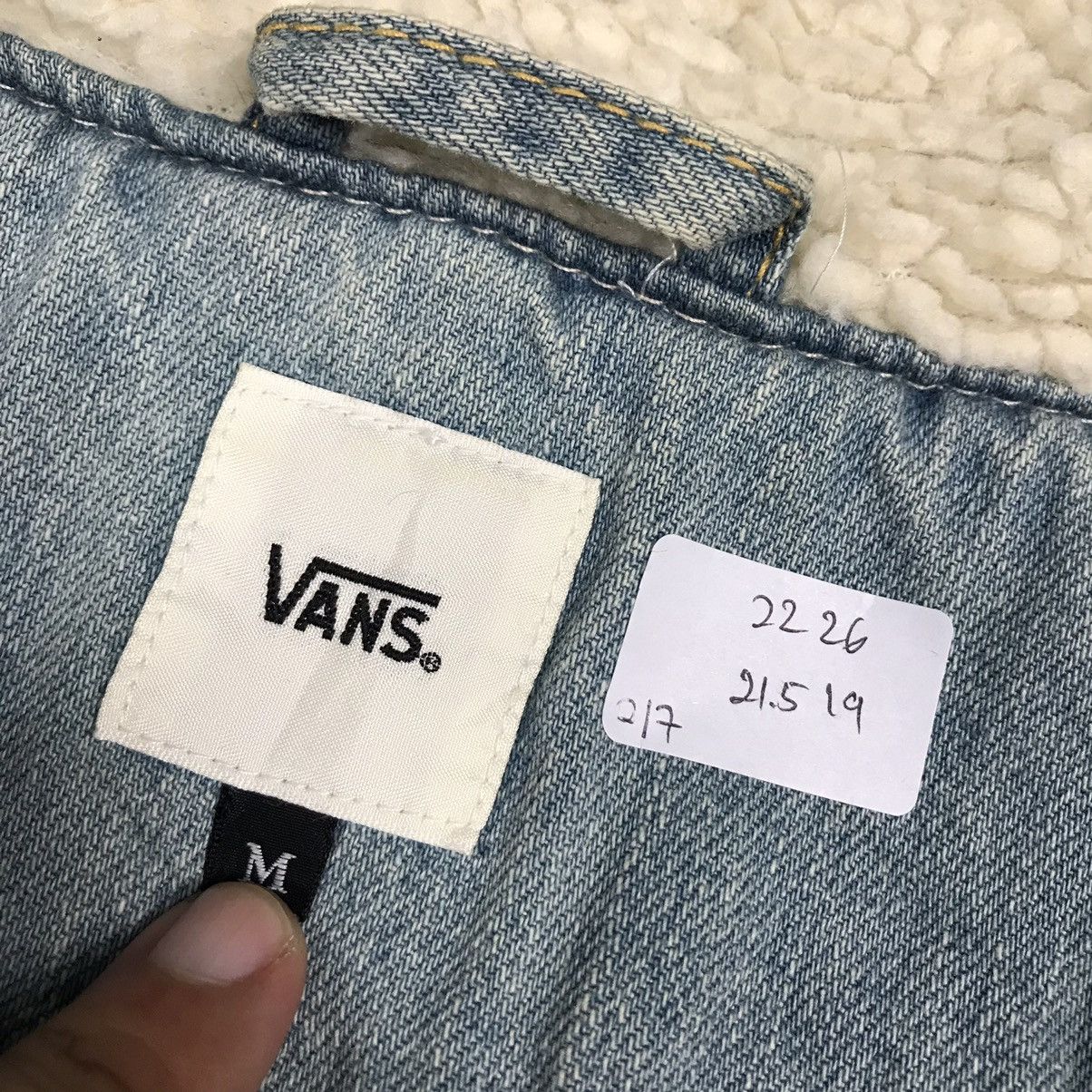 Vans VANS STREET WEAR DENIM BUTTON SHERPA CROPPED JACKET Size US M / EU 48-50 / 2 - 14 Thumbnail