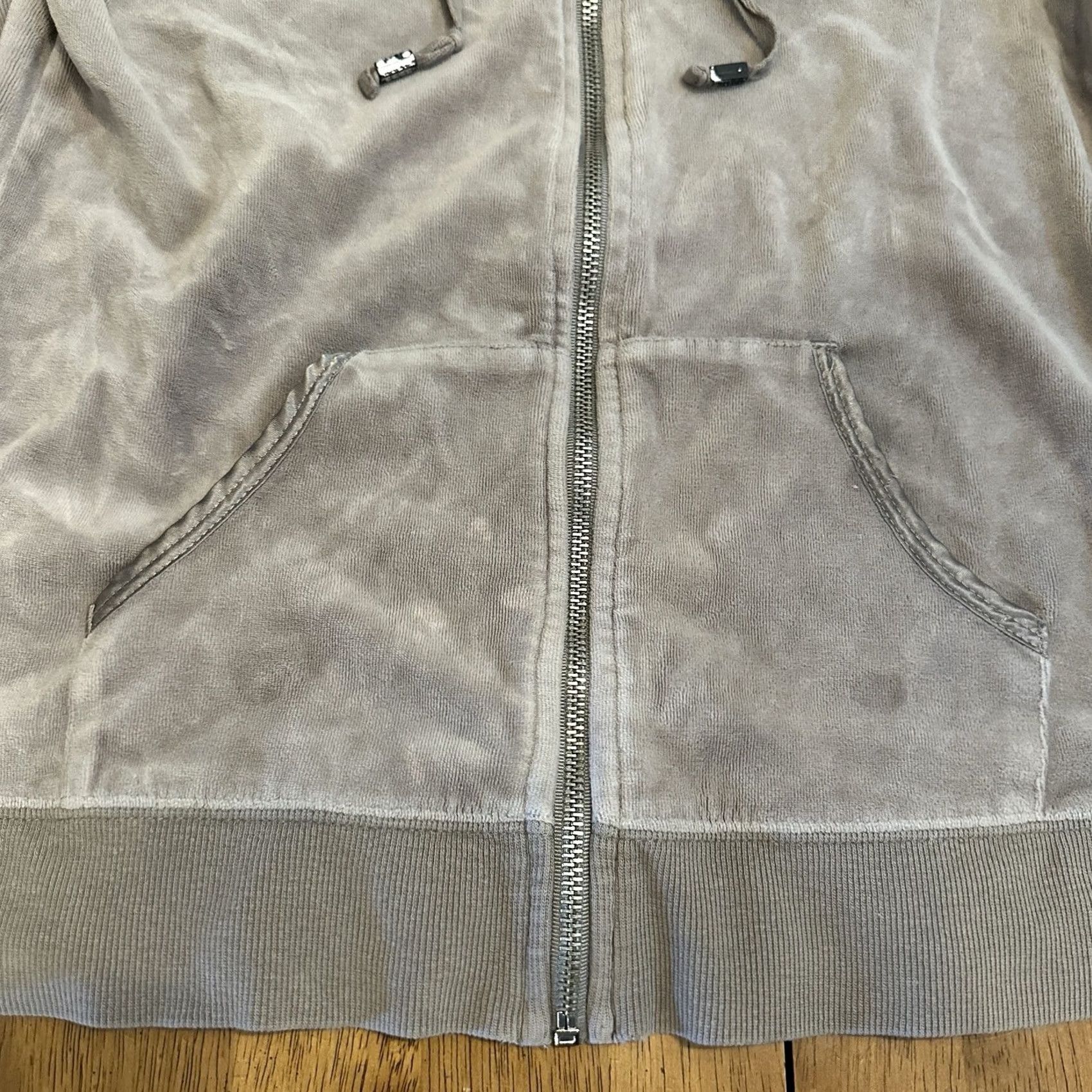 Bcbgmaxazria Vintage BCBG Y2K Embroidered Full Zip Hoodie Sweatshirt Large Size L / US 10 / IT 46 - 3 Thumbnail