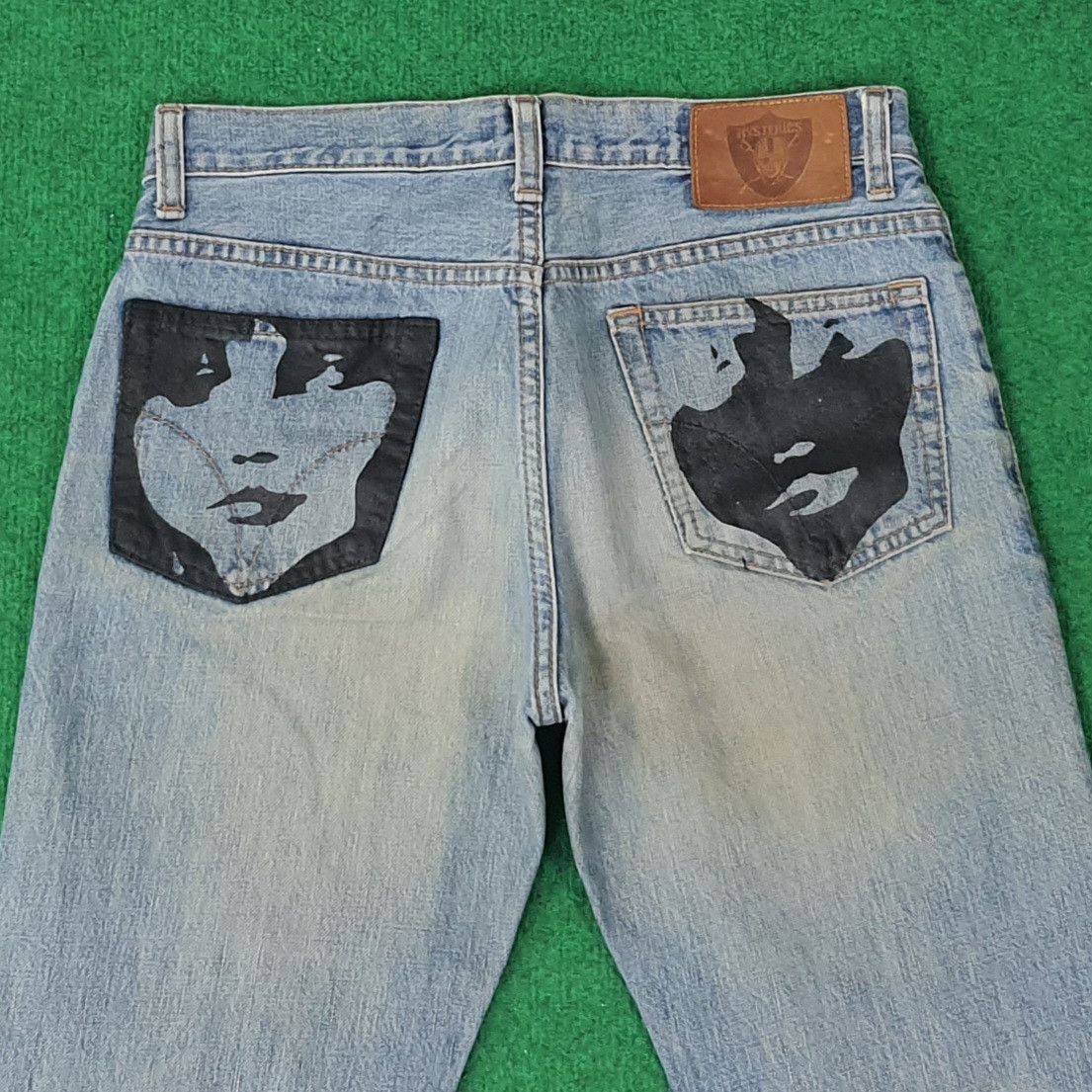 Hysteric Glamour Vintage Hysterics Raider Japan Custom Logo Jeans C258N6 Size US 27 - 2 Thumbnail