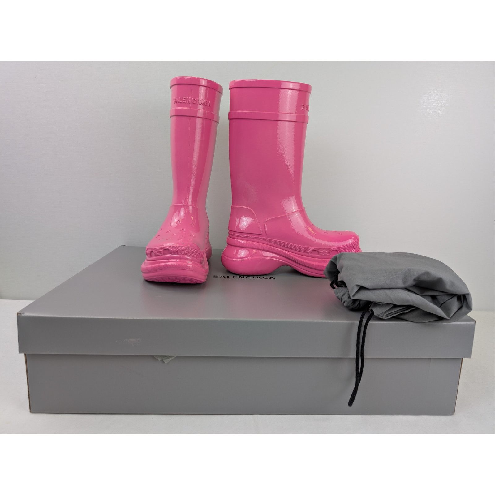 Balenciaga o1rshd1 Patent Eva Crocs Boots in Pink 36 Size US 6 / IT 36 - 15 Thumbnail