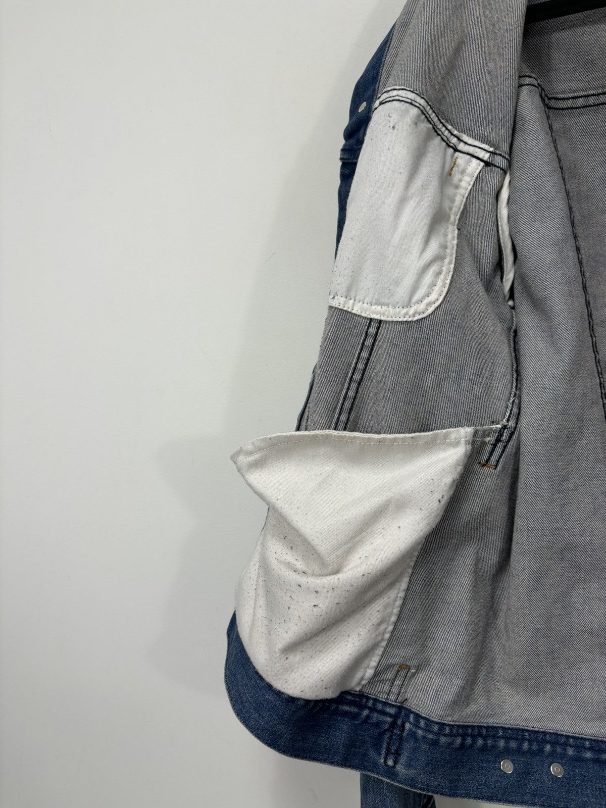 A.P.C. A.P.C. Men’s Type 3 Blue Trucker Denim Jacket Size US M / EU 48-50 / 2 - 15 Thumbnail