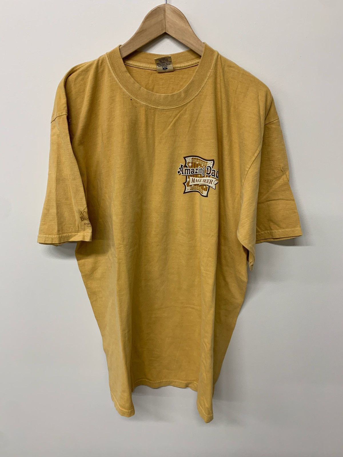 Vintage Vintage Amazing Dad Magic Beer Tee Size US XL / EU 56 / 4 - 1 Thumbnail