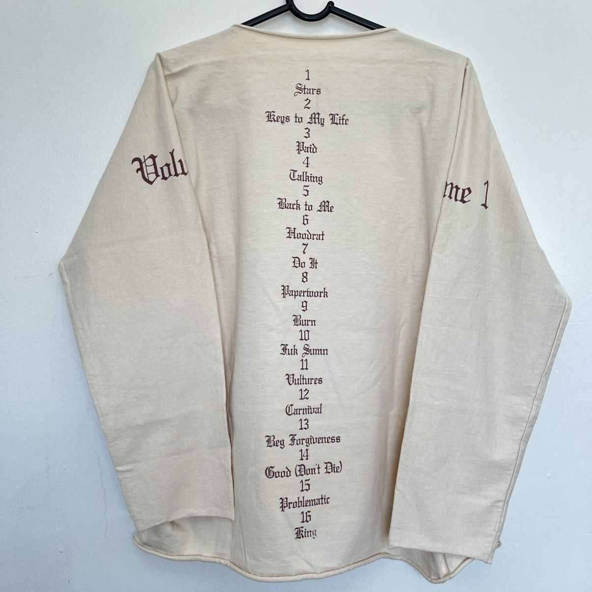 Yeezy Yeezy Vultures Long Sleeve Tee Beige Size US M / EU 48-50 / 2 - 2 Thumbnail