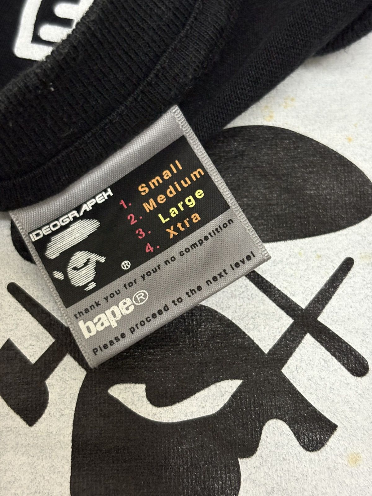 Bape × Kaws Bape x Kaws Vintage T-Shirt Size US L / EU 52-54 / 3 - 7 Thumbnail