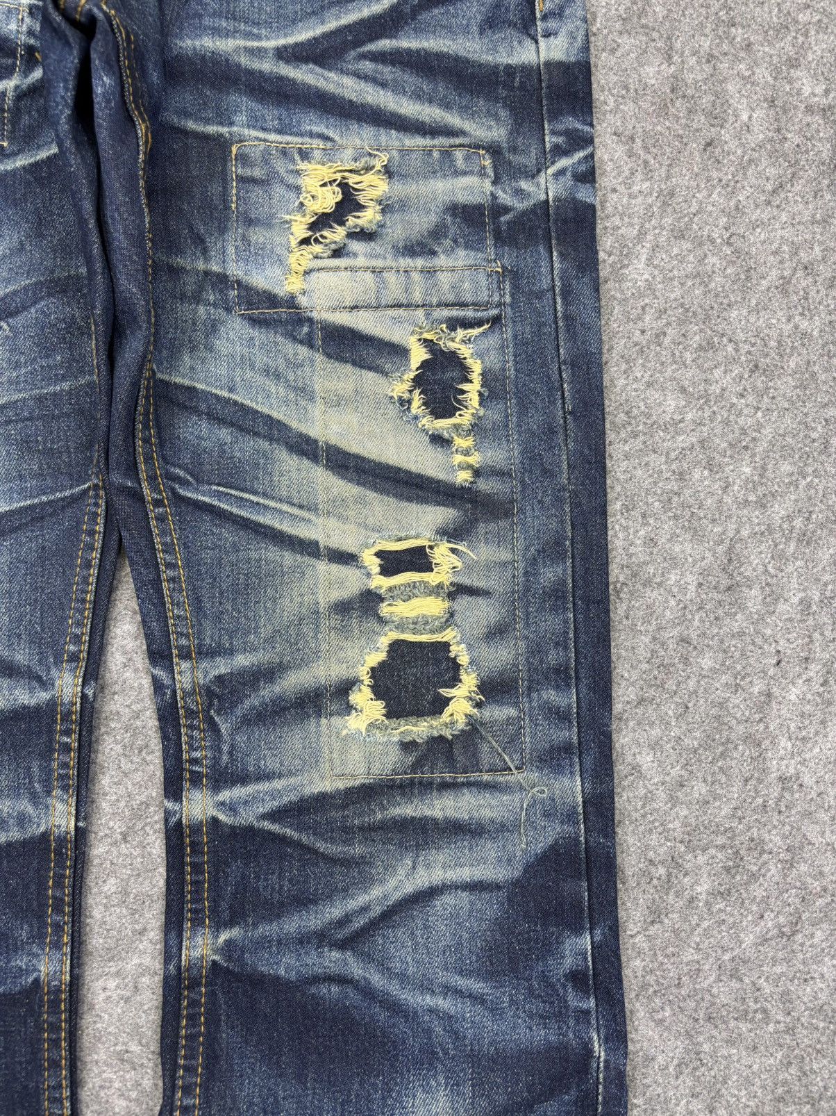 Designer Insane🔥DIVINER Slash Fades Patchwork Distressed Denim F720 Size US 30 / EU 46 - 5 Thumbnail