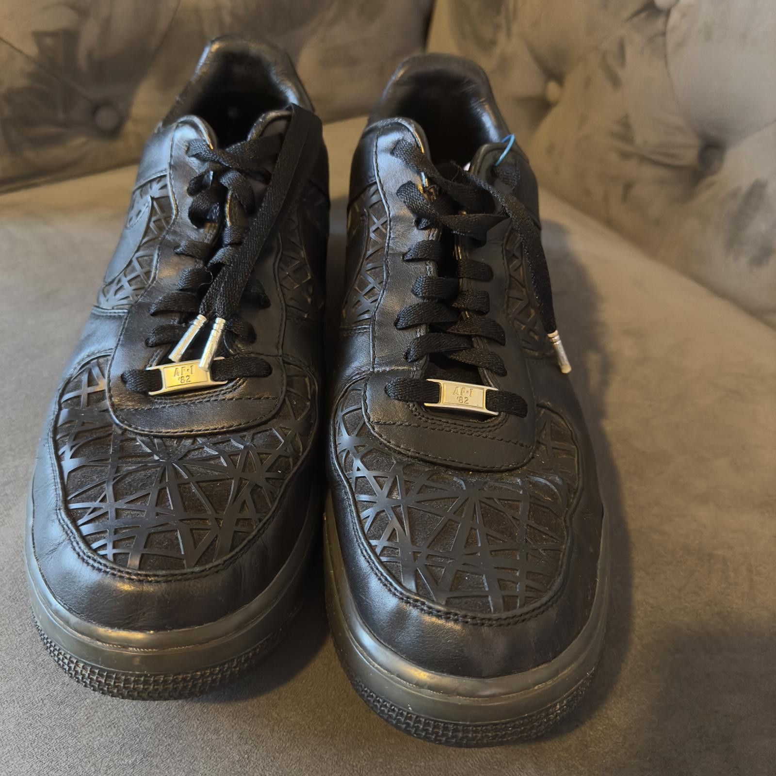 Nike Rare -Black Nike Air Force 1 Sneakers Size US 13 / EU 46 - 2 Thumbnail