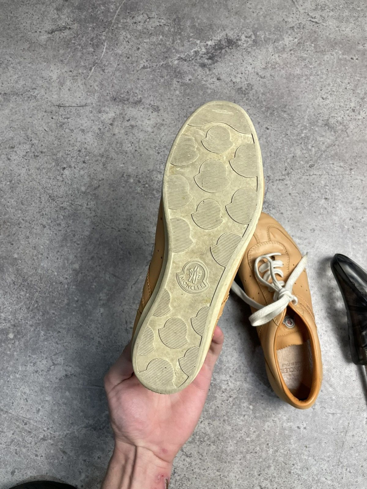 Moncler Moncler Leather low top shoes size EU38 Size US 8 / IT 38 - 15 Thumbnail