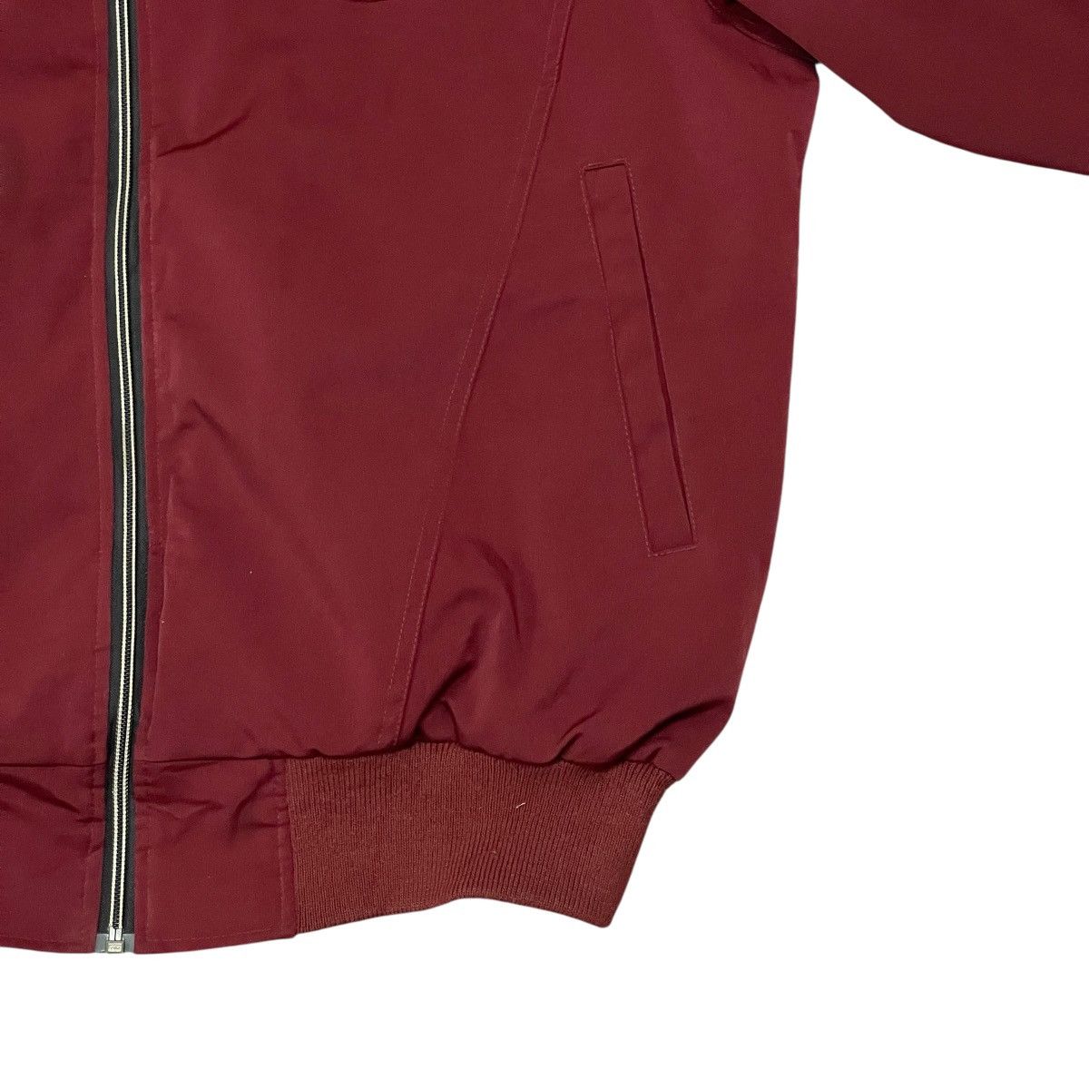 Descente Vintage Descente Embroidered Bomber Varsity Baseball Jacket Size US XL / EU 56 / 4 - 4 Thumbnail