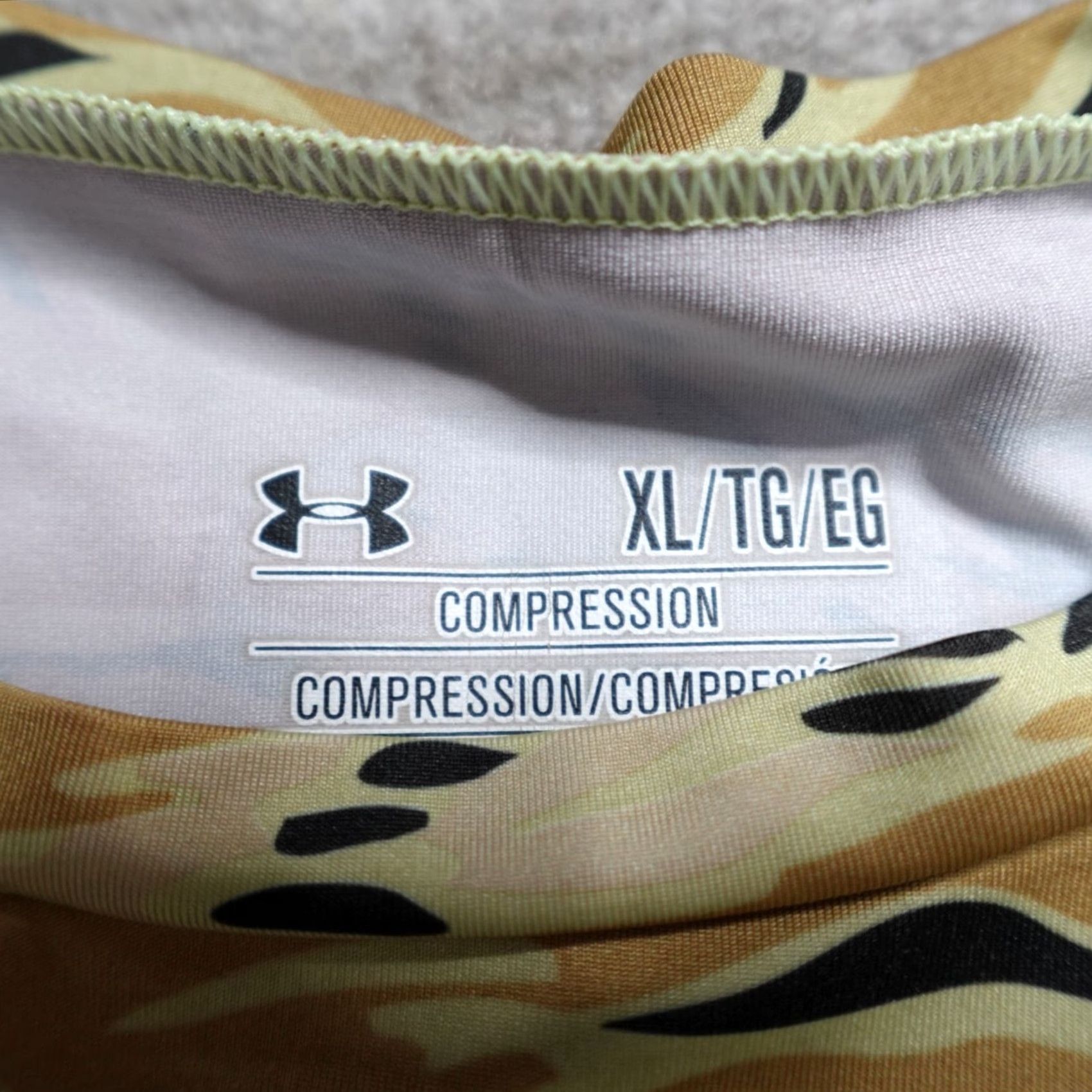 Under Armour Under Armour Shirt XL Beige Camouflage Captain America Short Sleeve Crew Neck Pullover HeatGear Men T-Shirt Size US XL / EU 56 / 4 - 3 Thumbnail
