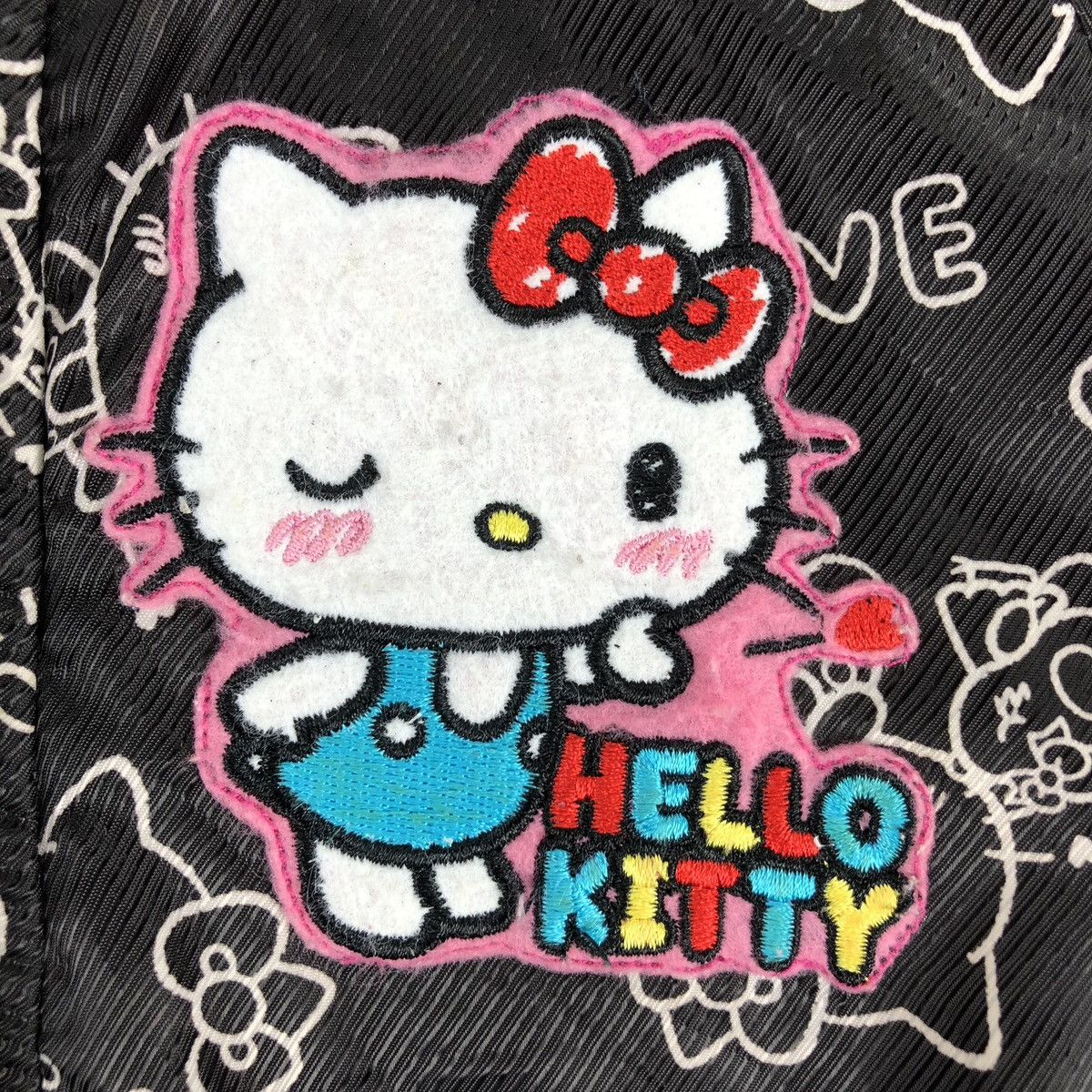 Japanese Brand A/W2016 Hello Kitty Fullprint Ski Coverall for Kid Size US 26 / EU 42 - 9 Thumbnail