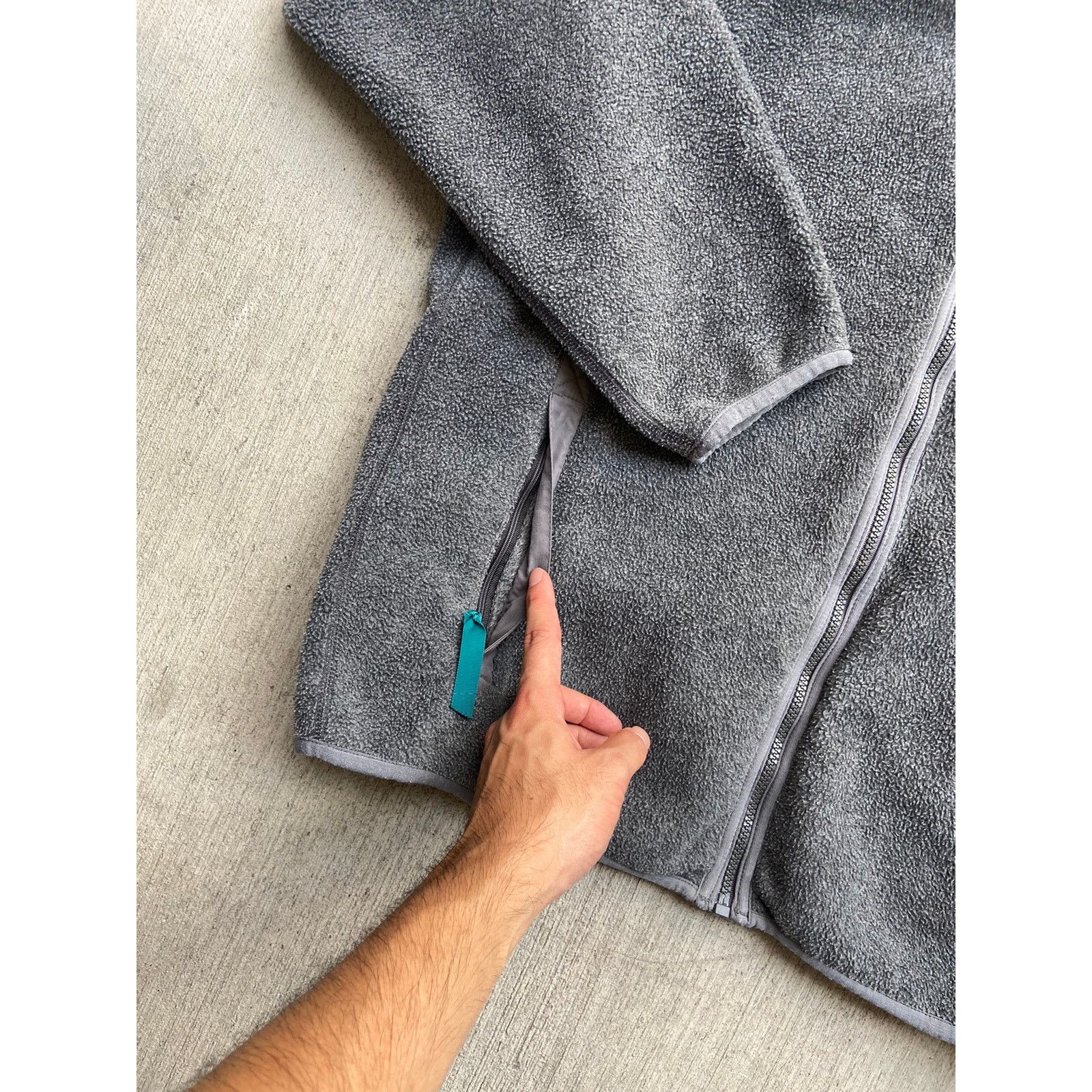 Patagonia × Vintage Vintage Patagonia Grey Fleece Zip Up Jacket Made in USA XL Size US XL / EU 56 / 4 - 7 Thumbnail