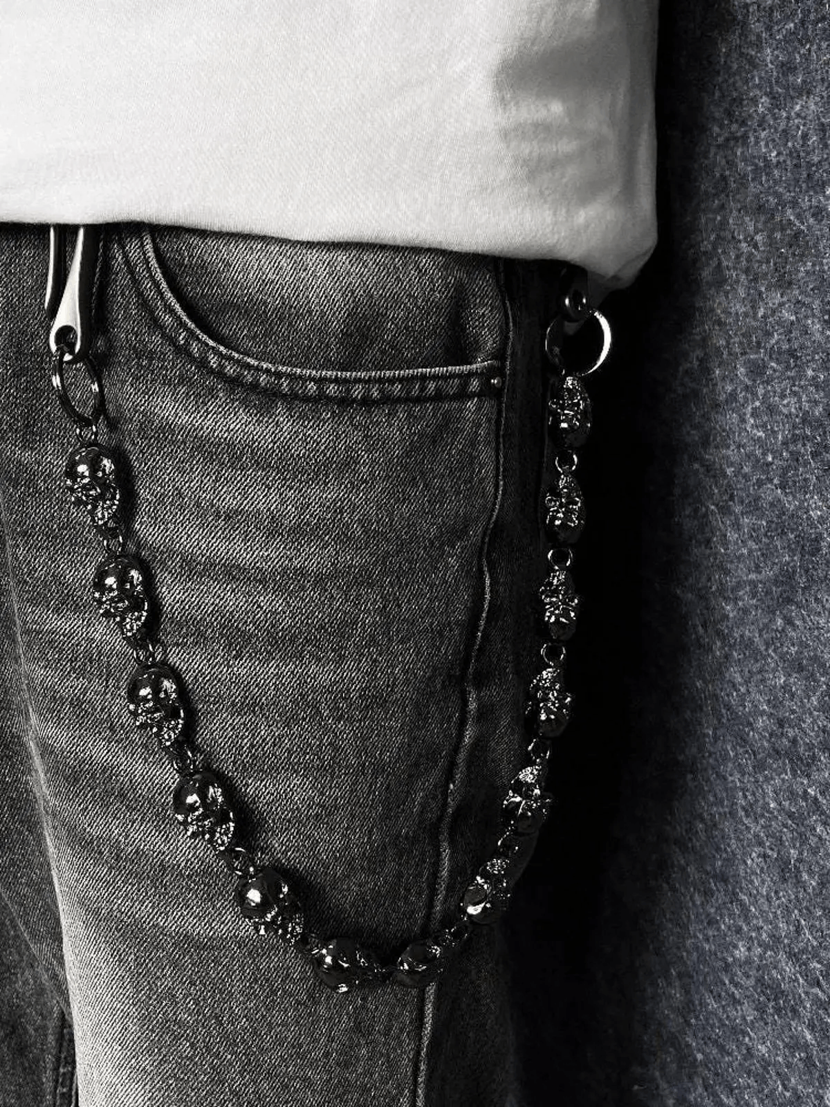 Jewelry Metal Big Skull Wallet Chain, Pants Chain Size ONE SIZE - 2 Thumbnail