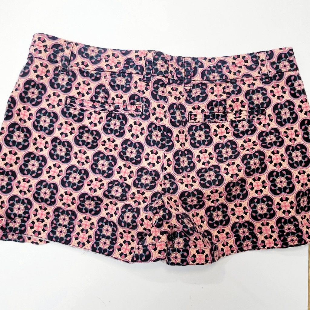 Other Crown & Ivy Floral Pink Women's Shorts Size 10 Size 32" / US 10 / IT 46 - 2 Thumbnail