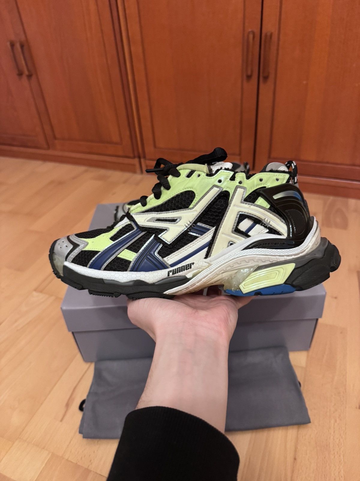 Balenciaga Balenciaga Runner Green Blue Black Size US 8 / EU 41 - 2 Thumbnail