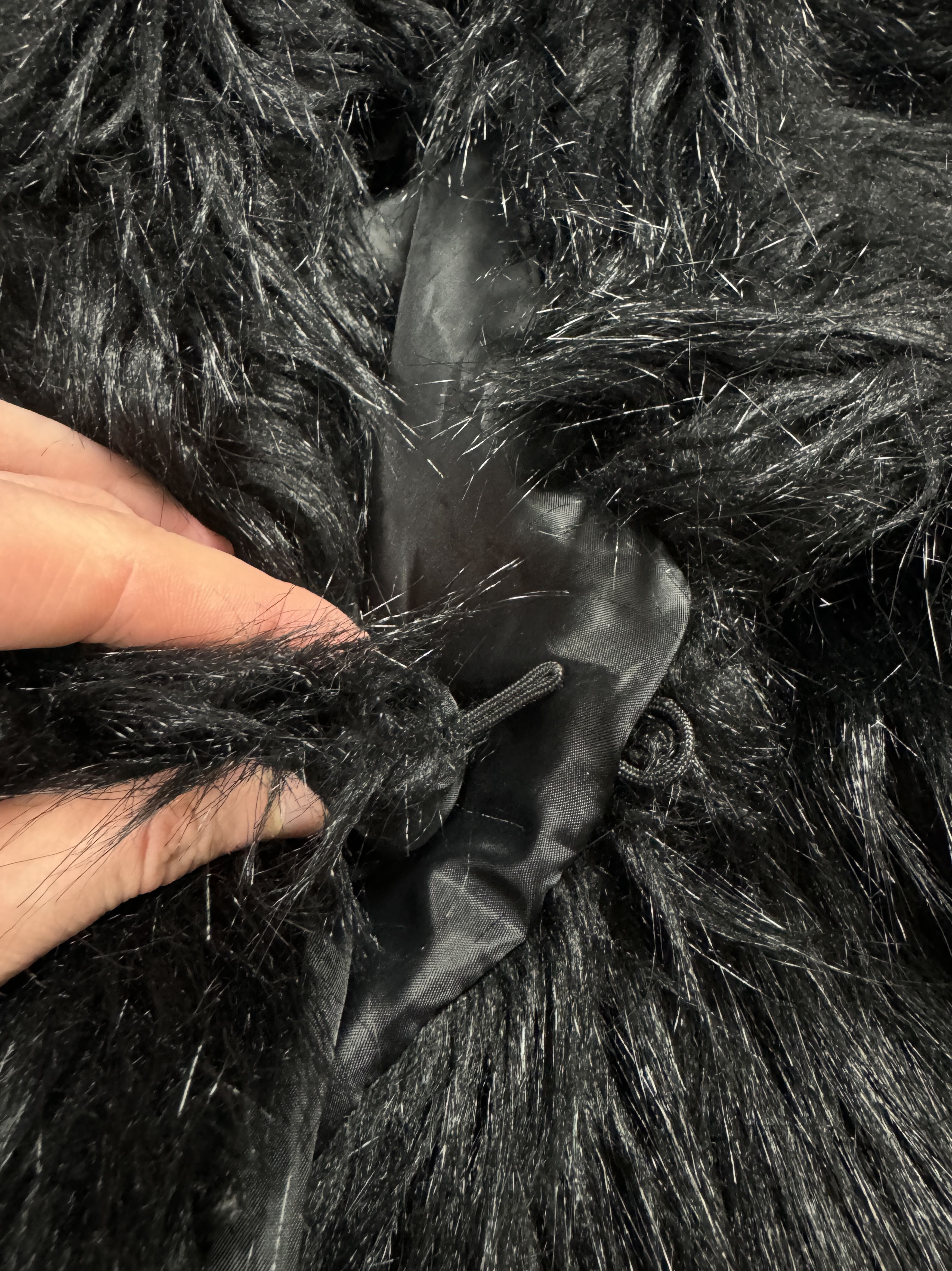 Vintage Vintage cropped wmns fur jacket black coquette y2k Size S / US 4 / IT 40 - 8 Thumbnail