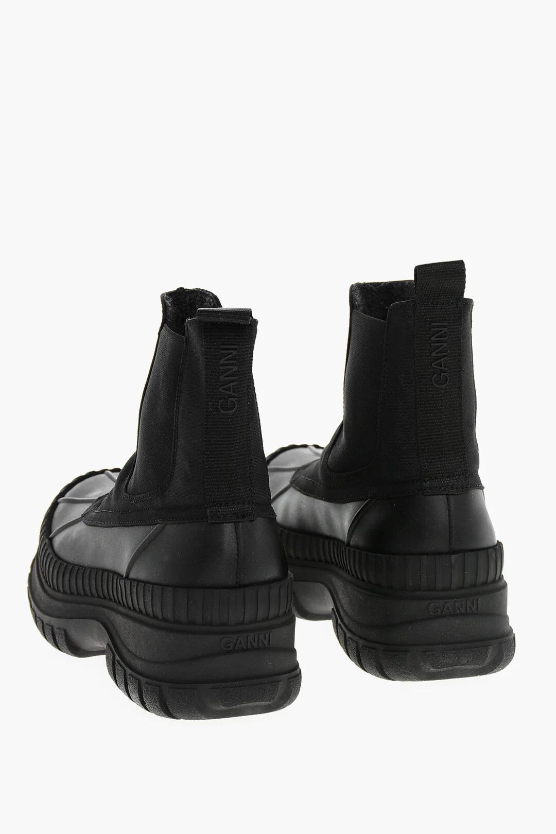 Ganni og1mm0426 Rubber Chelsea Ankle Boots in Black Size US 6 / IT 36 - 2 Thumbnail