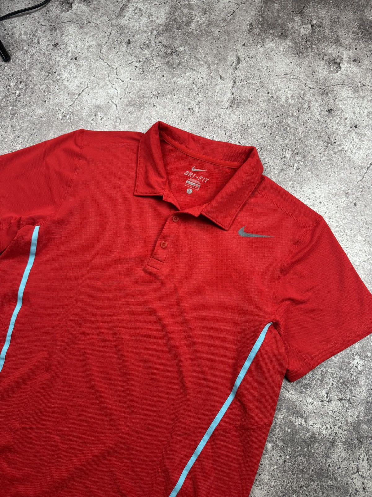 Nike Vintage Nike Court Polo Shirt Striped 90’s Swoosh White Top Size US L / EU 52-54 / 3 - 2 Thumbnail