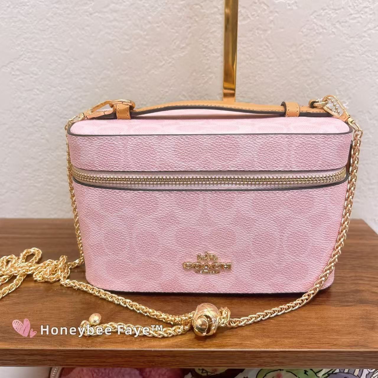 Coach Cosmetic Case In Signature Canvas CEA56 with long crossbody Size ONE SIZE - 1 Thumbnail