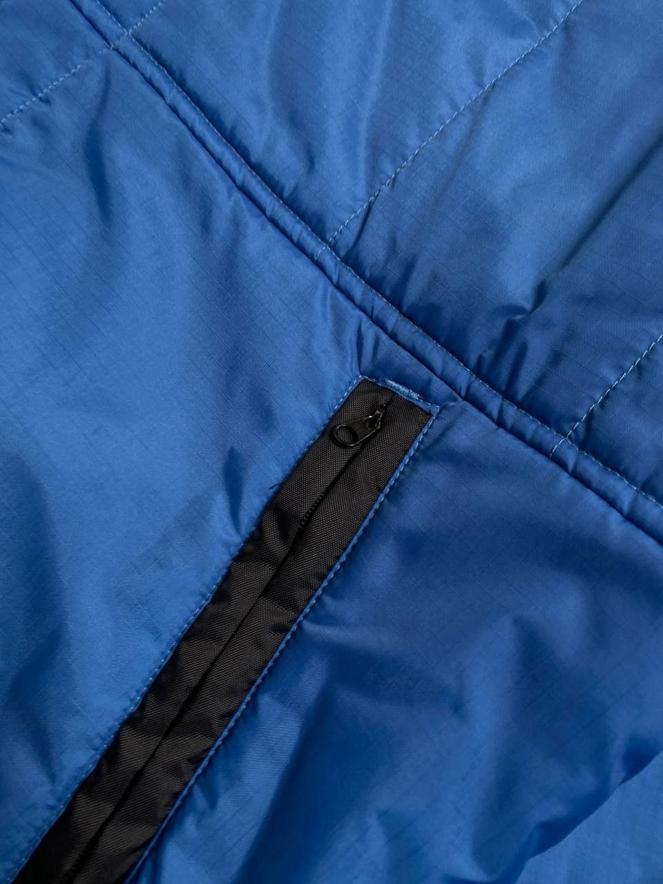 Nike Vintage Nike Puffer Jacket 00’s Mini Swoosh Y2K Rap Style Size US M / EU 48-50 / 2 - 12 Thumbnail
