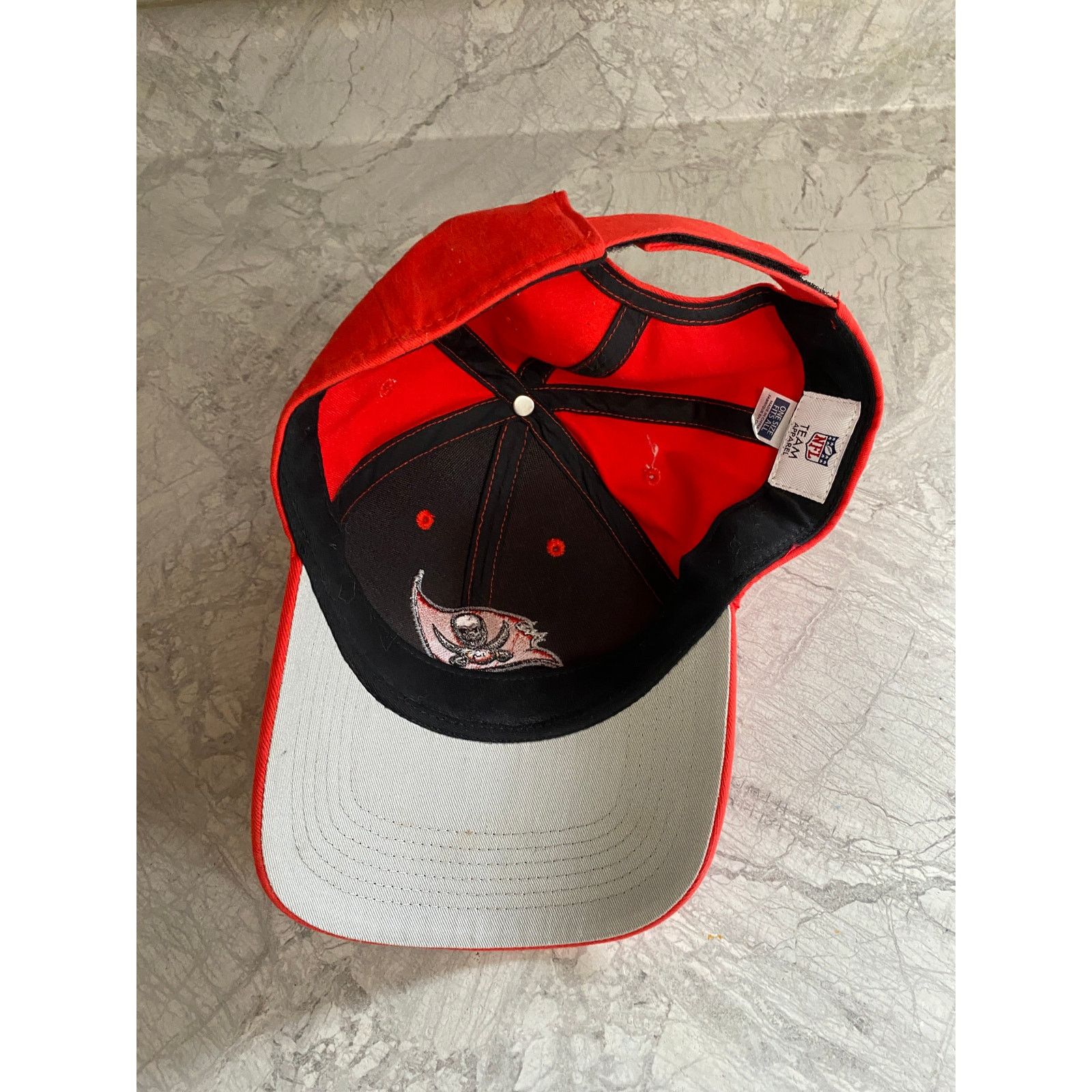 NFL Tampa Bay Buccaneers Adjustable Hat Size ONE SIZE - 6 Thumbnail