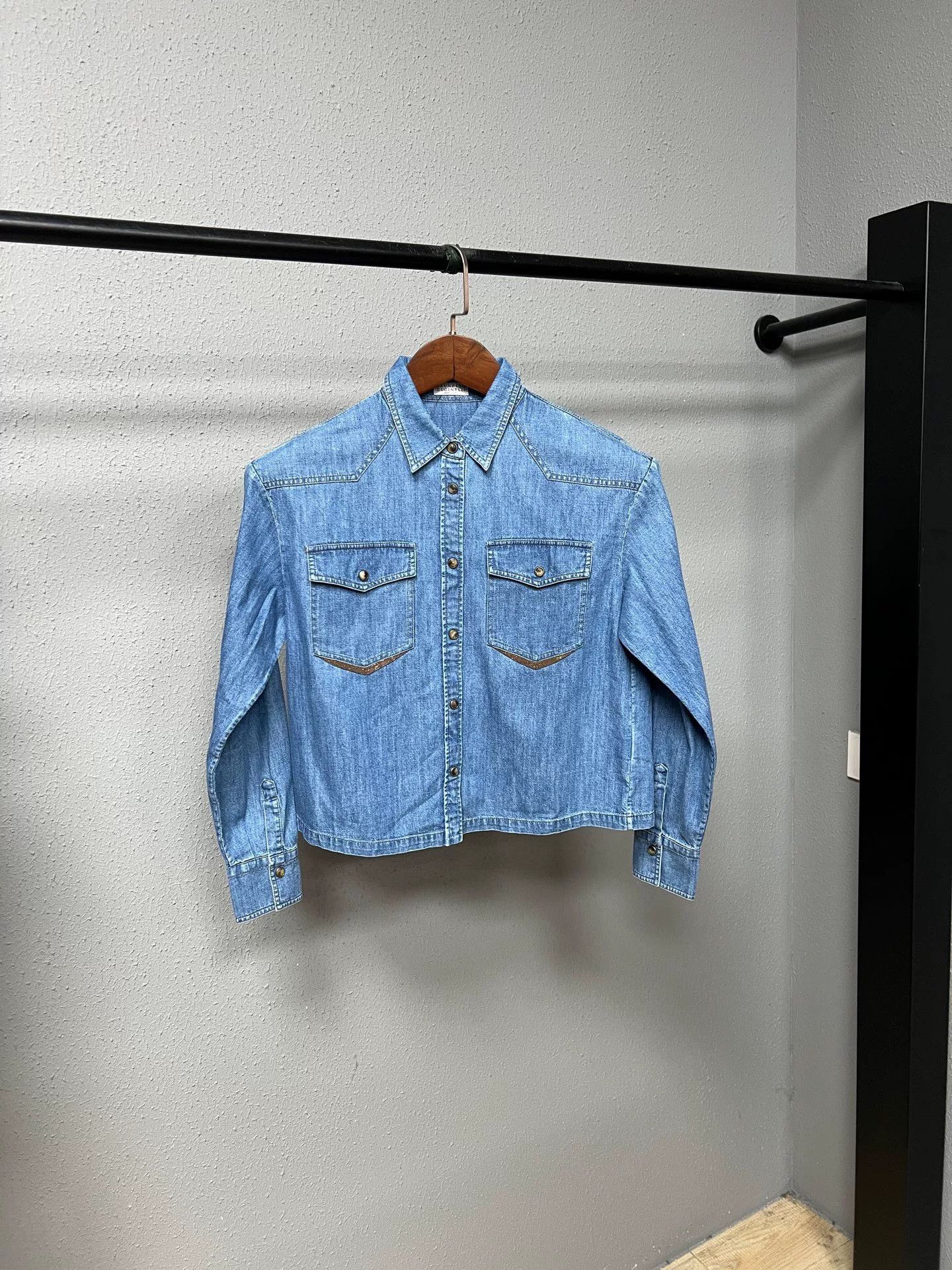 Brunello Cucinelli Brunello Cucinelli Denim Button Up XS Women Size XS / US 0-2 / IT 36-38 - 1 Thumbnail