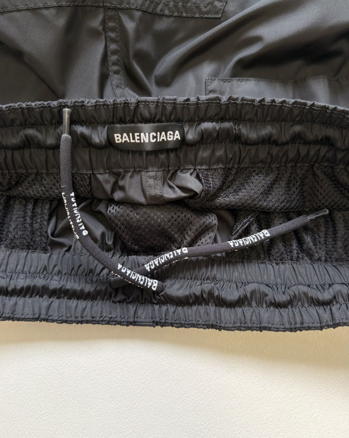 Balenciaga 2021 Black Nylon Technical Cargo Pants Size US 32 / EU 48 - 8 Thumbnail