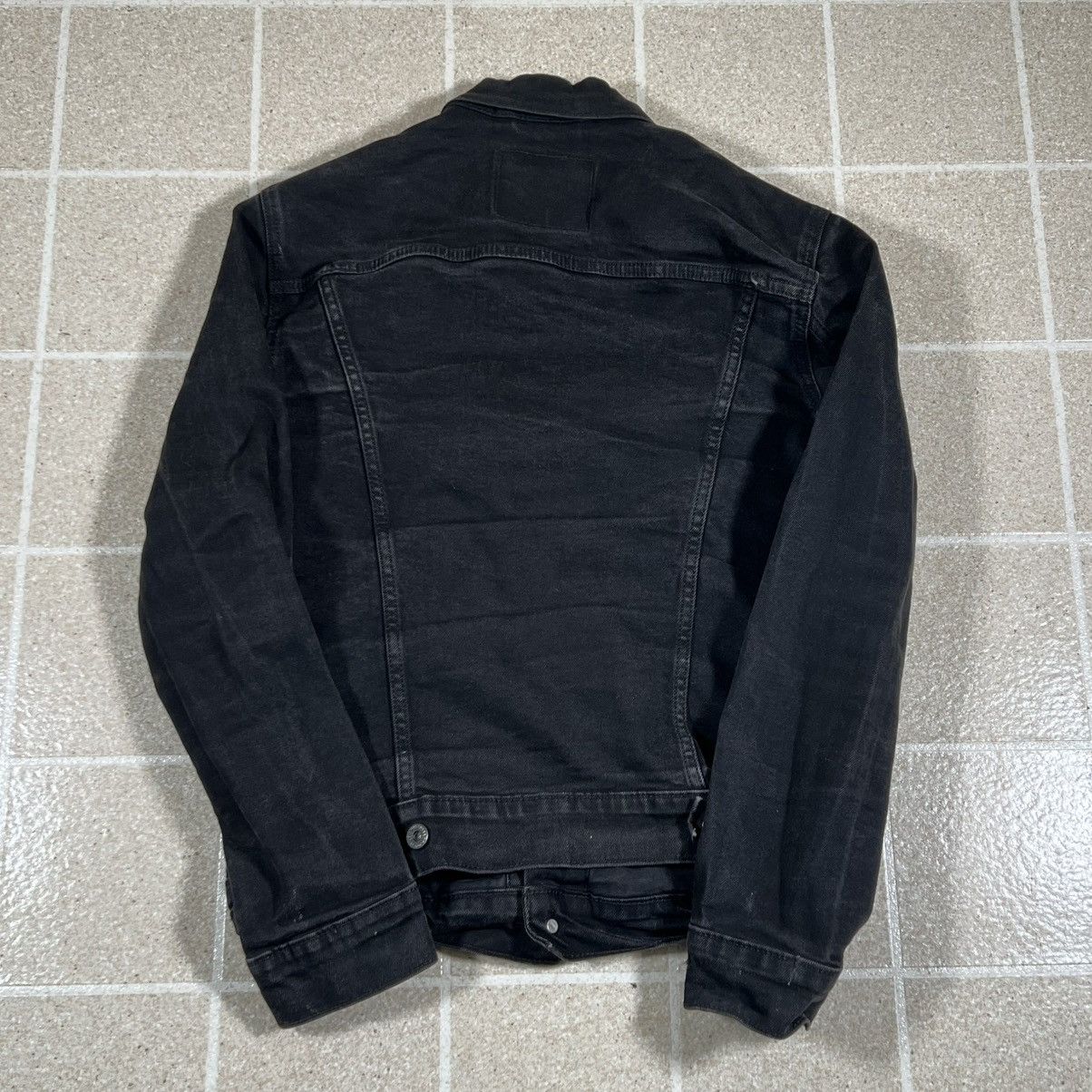 Levi's Levi’s Women Black Denim Trucker Jacket Sz S Classic Button Size S / US 4 / IT 40 - 3 Thumbnail