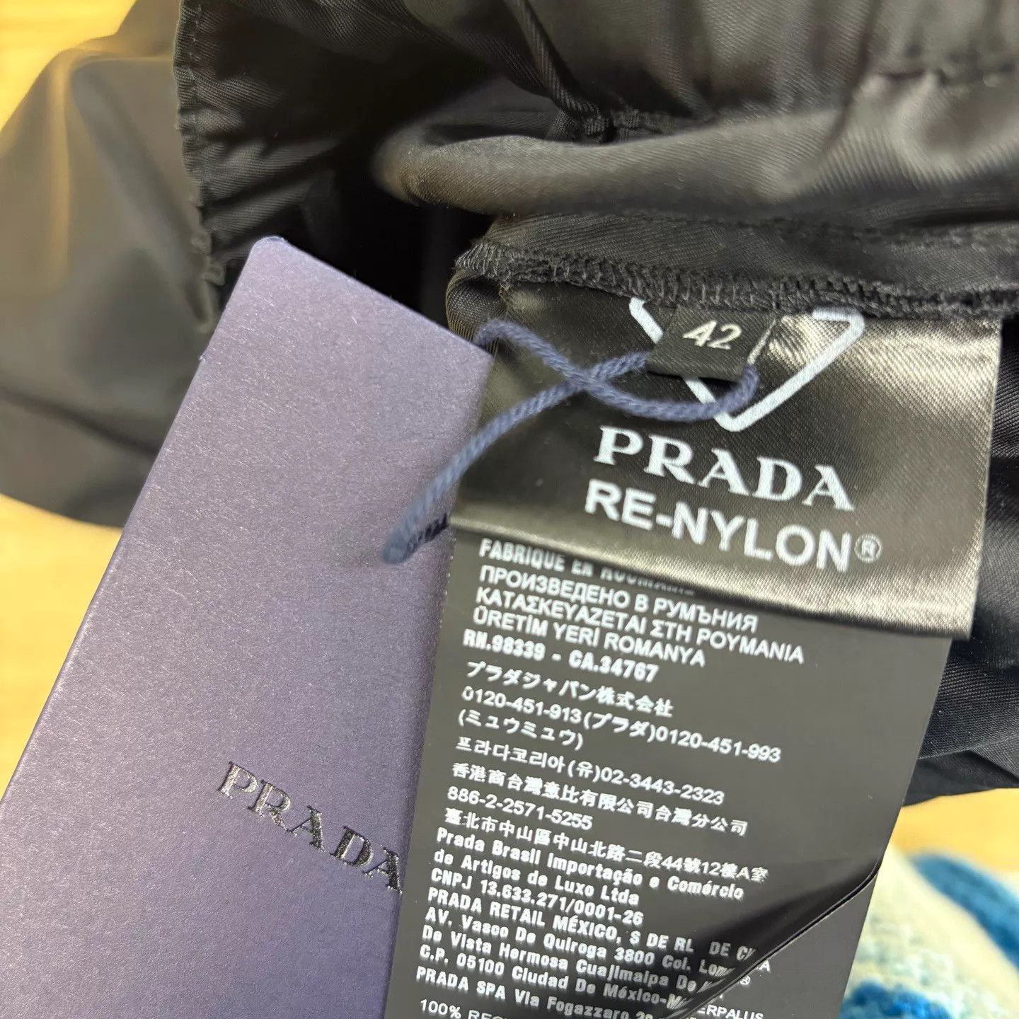 Prada Prada Parachute Black Elastic-Waist Shorts 42 NWOT Size 28" / US 6 / IT 42 - 5 Thumbnail