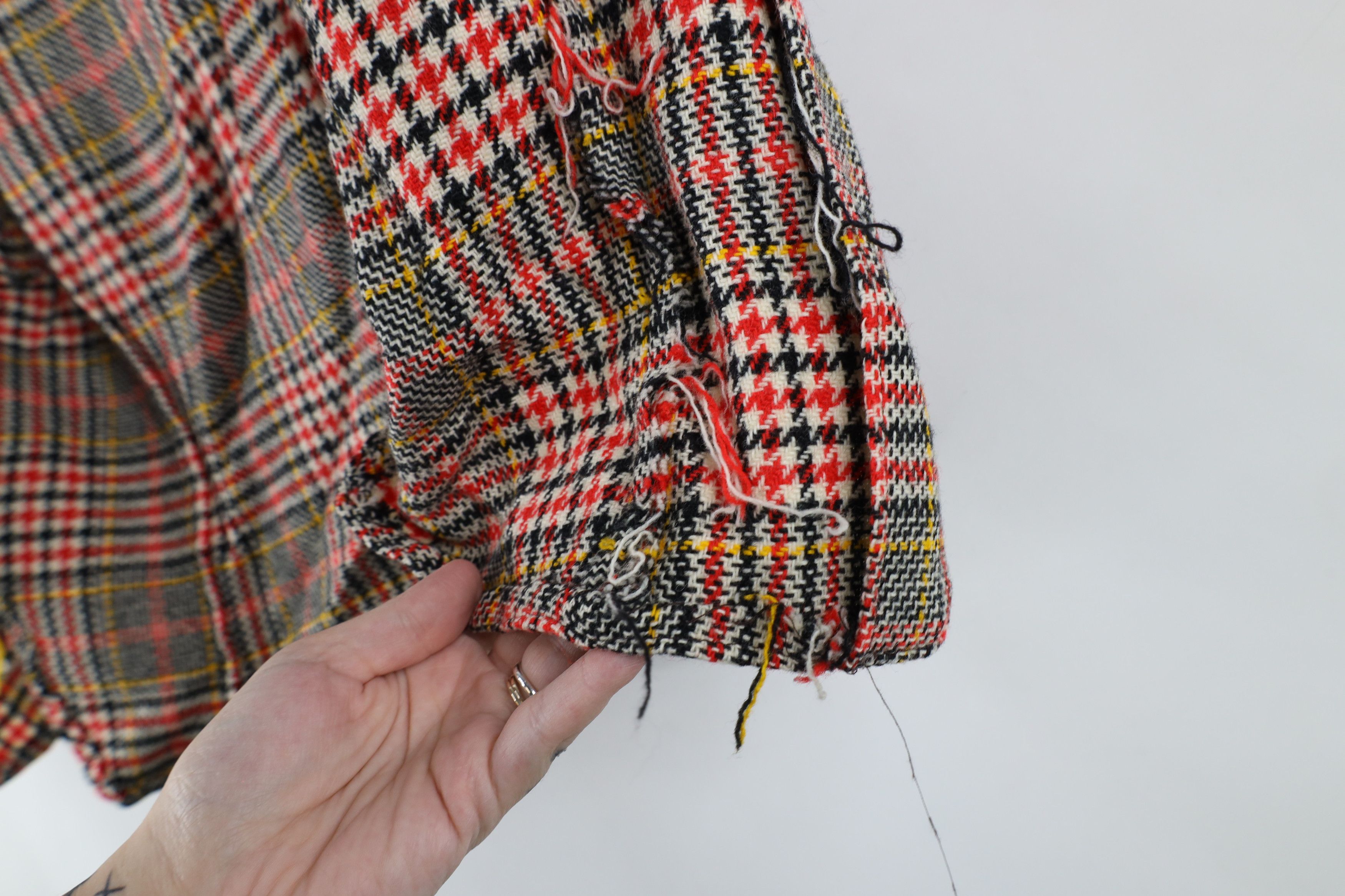 Vintage Vintage 60s 70s Streetwear Tweed Houndstooth Vest Jacket Size S / US 4 / IT 40 - 7 Thumbnail