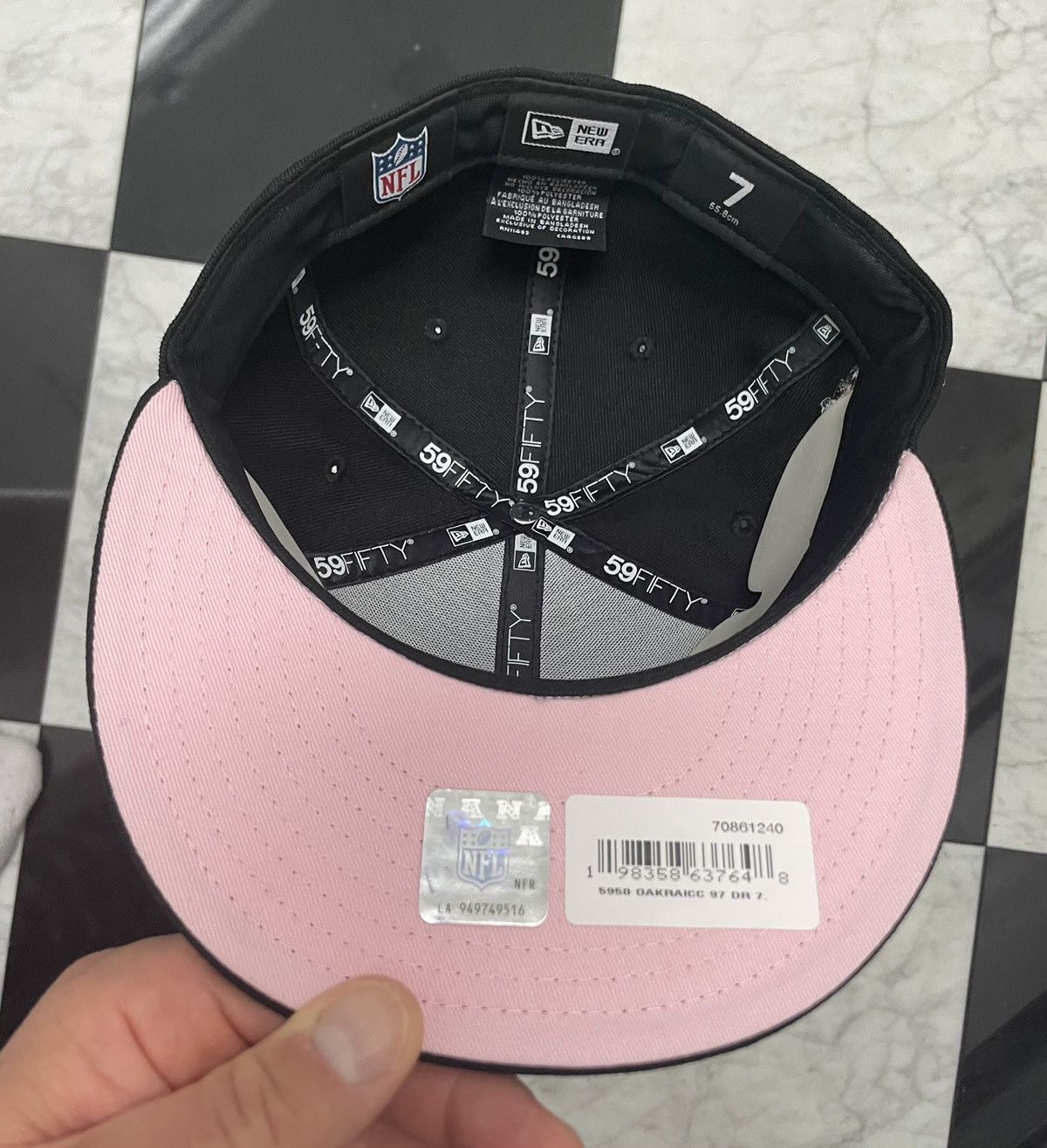 New Era 🔥Exclusive Raiders fitted size 7 also have 714-738-8 Size ONE SIZE - 6 Thumbnail