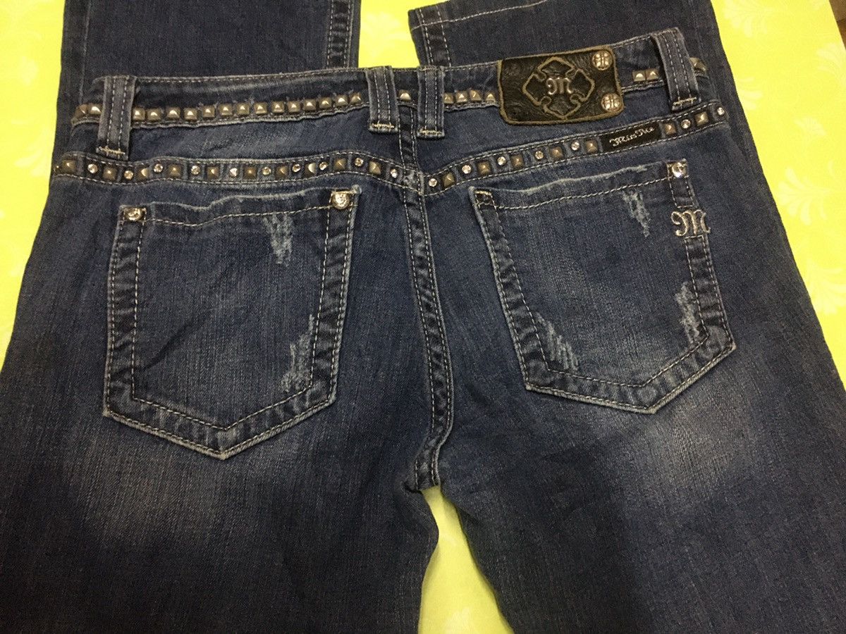 Miss Me Miss me studd jeans Size 33" - 14 Thumbnail