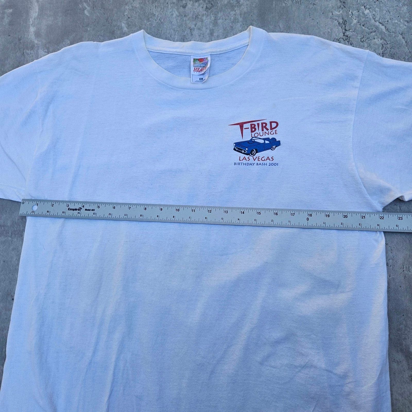 Hanes Vintage Y2K T-Bird Lounge T-Shirt Men's XL White Size US XL / EU 56 / 4 - 7 Thumbnail