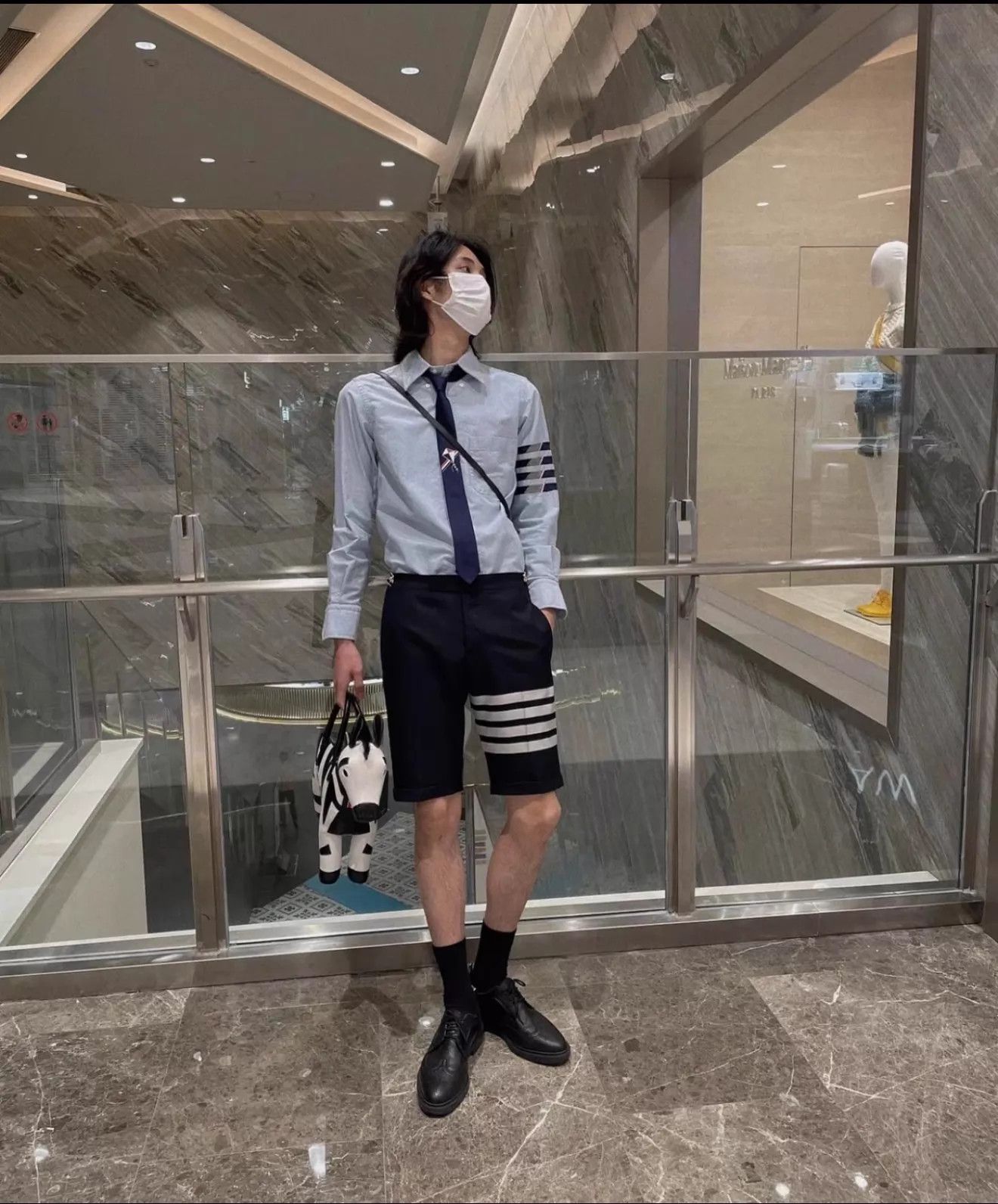 Thom Browne Thom Browne 4-Bar Navy Blue Gold Buttons Suit Shorts Size 2 Size US 34 / EU 50 - 8 Thumbnail