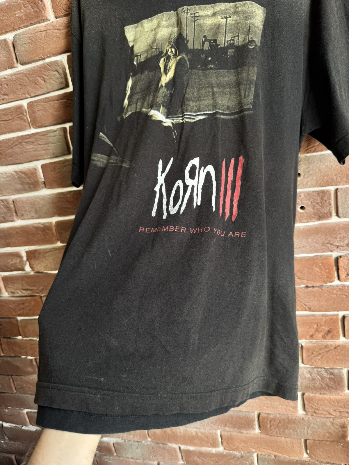 Vintage Vintage 00s Korn Tee Remember Who You Are Nu Metal Band Tee Size US XL / EU 56 / 4 - 6 Thumbnail