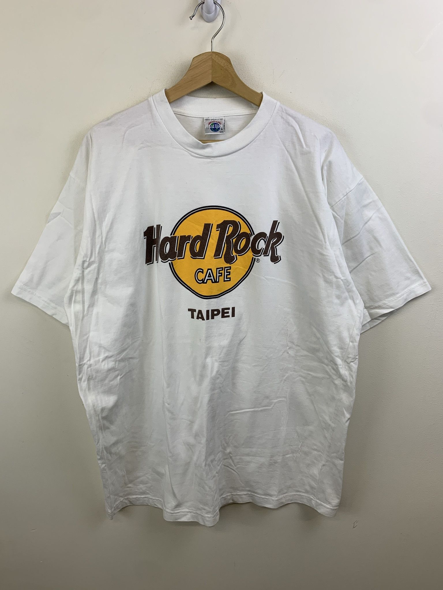 Hard Rock Cafe Vintage Hard Rock Cafe Taipei Tee Shirt Size XXL Size US XXL / EU 58 / 5 - 1 Thumbnail
