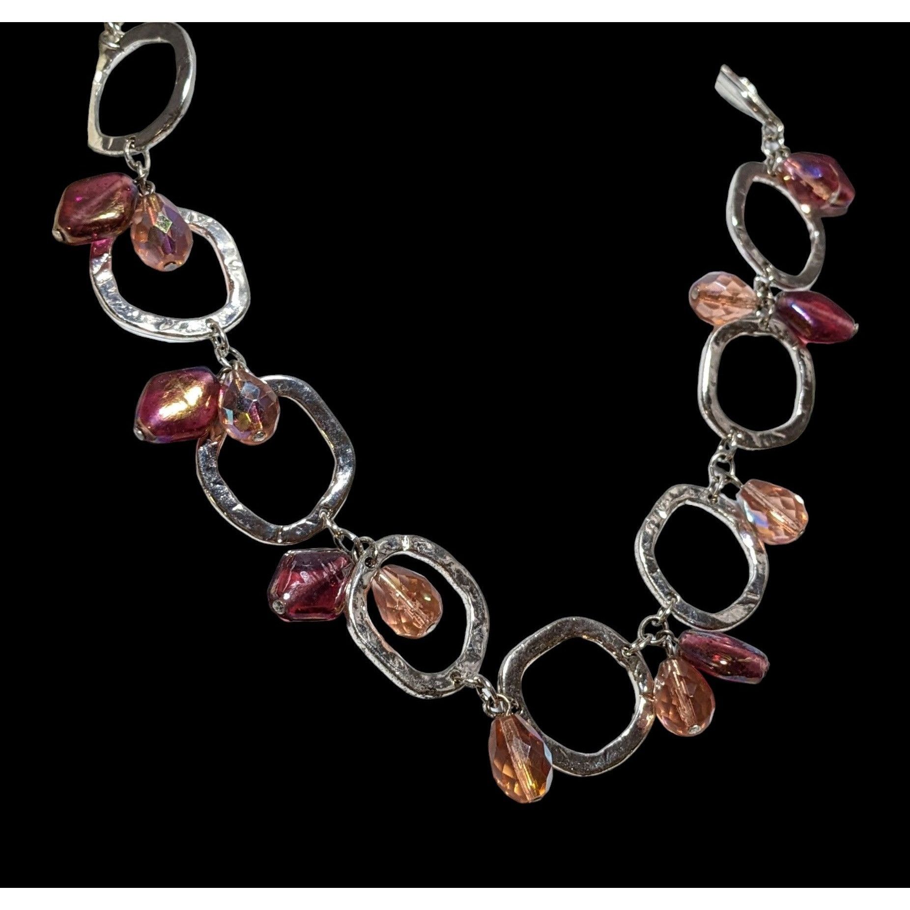 Other Pink And Silver Abstract Link Beaded Necklace Size ONE SIZE - 3 Thumbnail