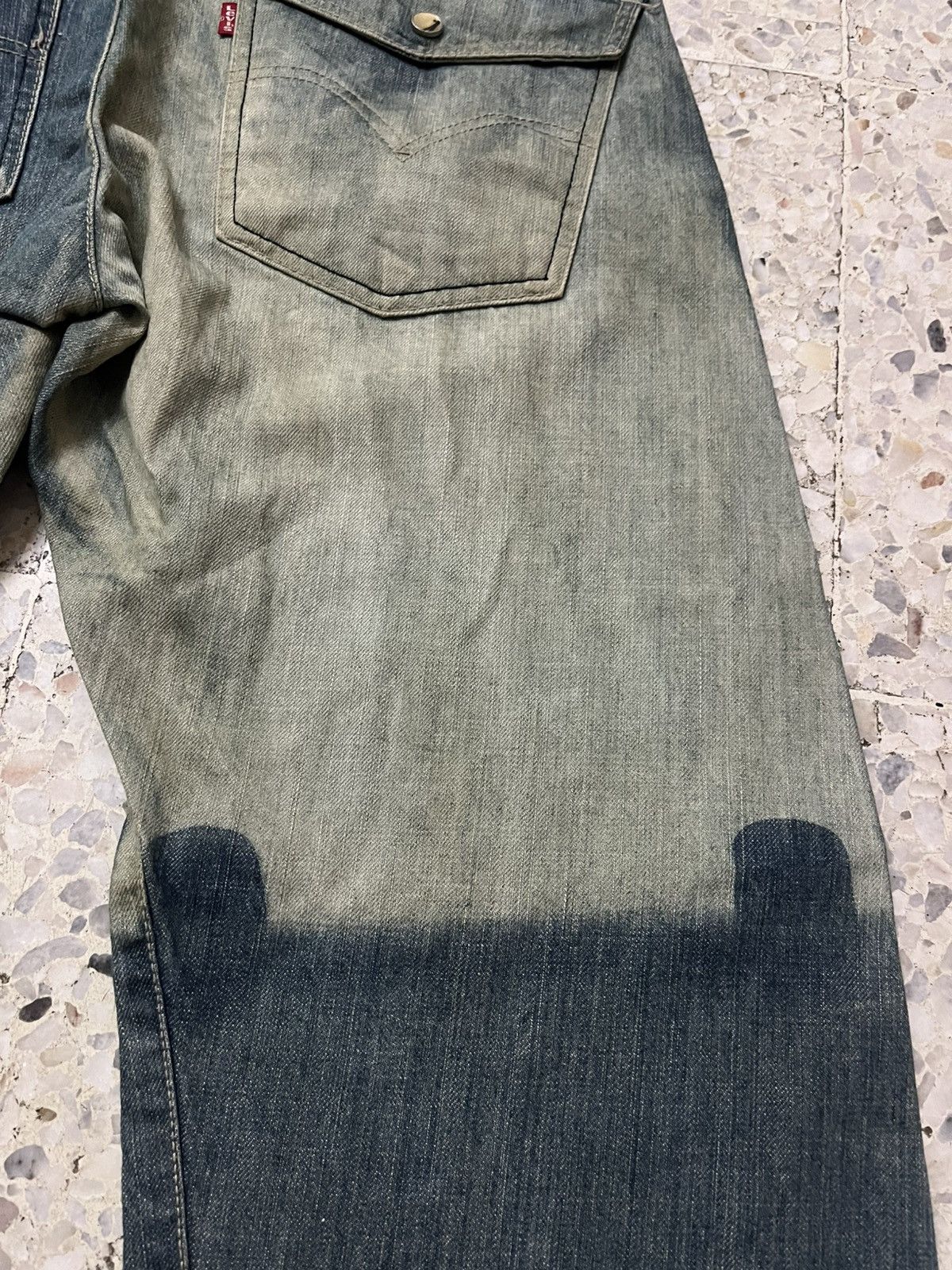Levi's Vintage Clothing RARE LEVI’S ENGINEERED JEANS ASYMMETRICAL 2-TONE REWORKED Size US 32 / EU 48 - 12 Thumbnail