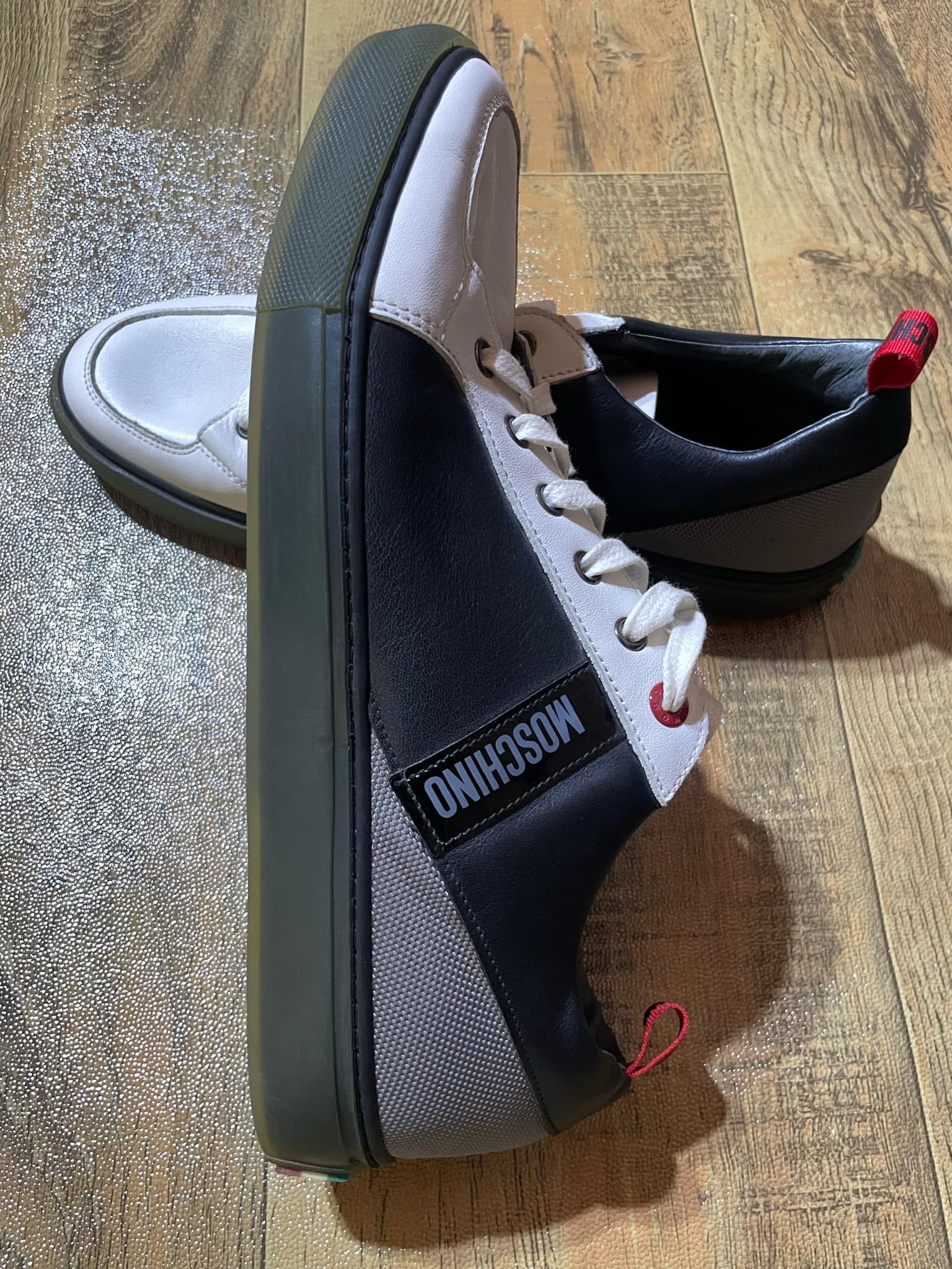Moschino Moschino Leather Sneaker Size US 10 / EU 43 - 3 Thumbnail