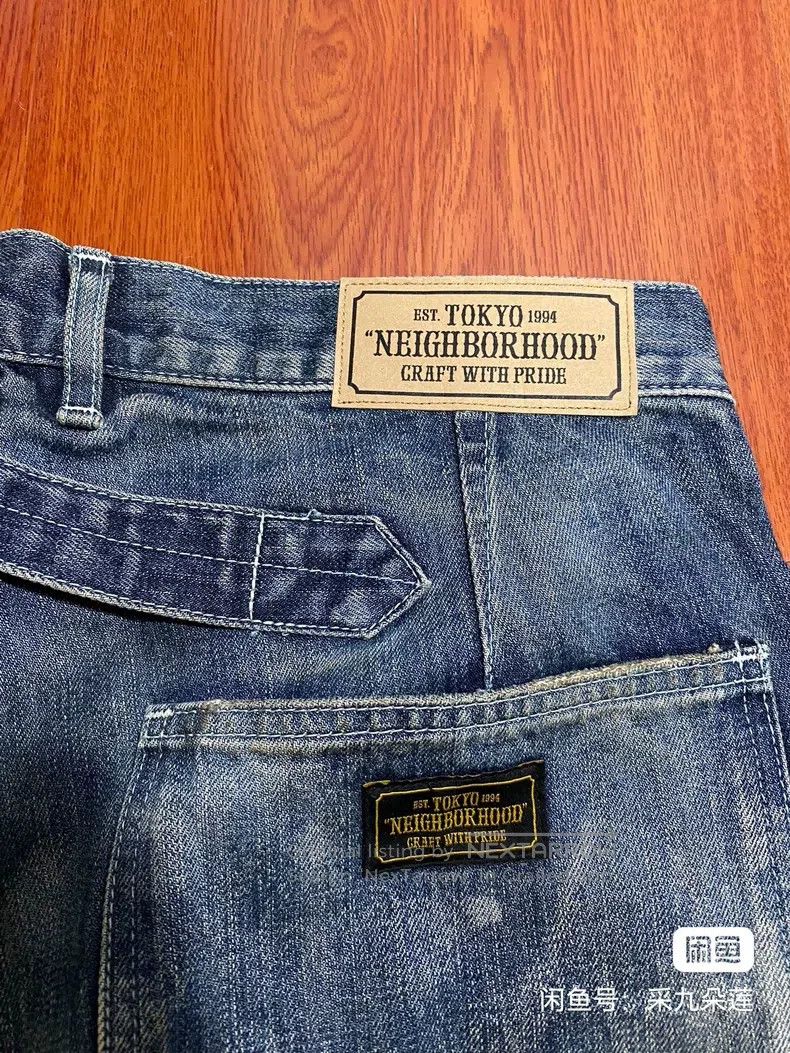 Neighborhood Neighborhood size L Denim Pants, Yellow Mud Wash and Distr Size US 27 - 6 Thumbnail