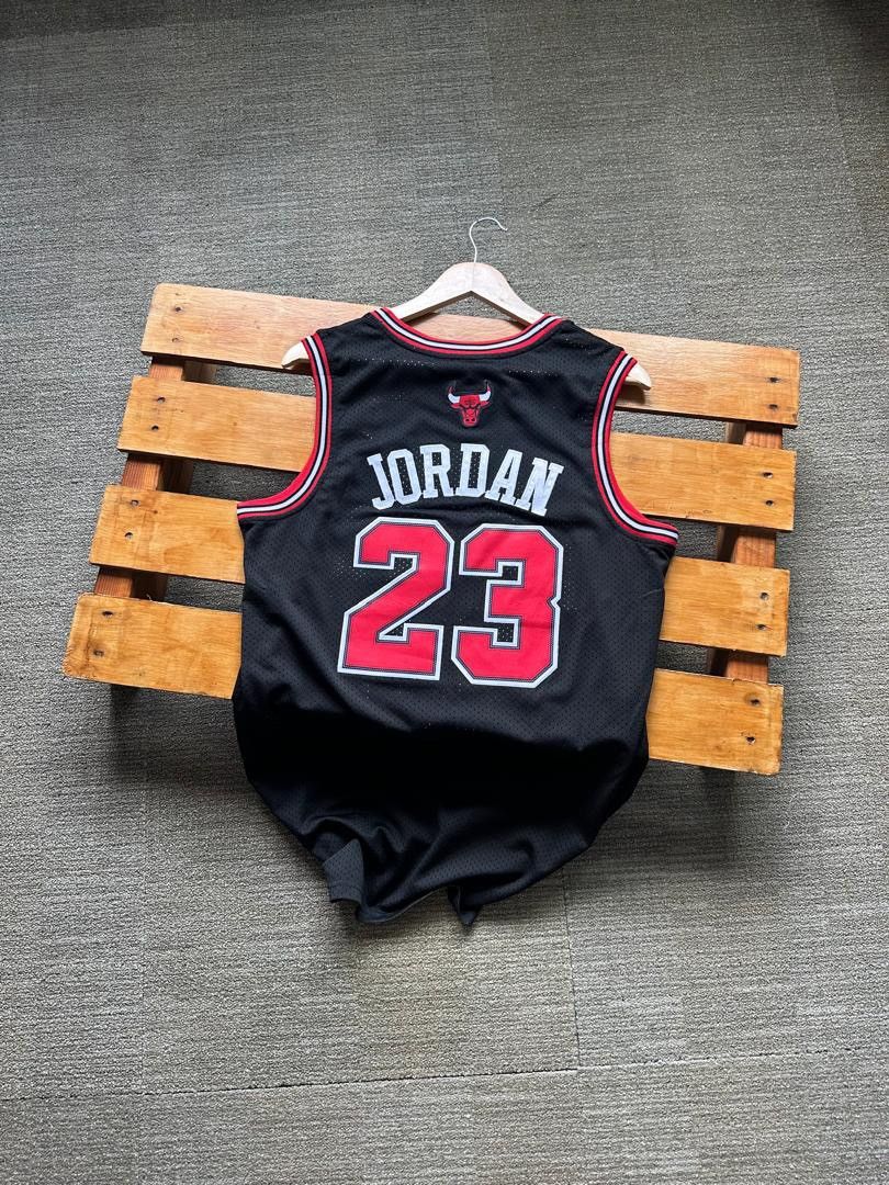 Nike NIKE NBA CHICAGO BULLS #23 JORDAN JERSEY Size US M / EU 48-50 / 2 - 2 Thumbnail