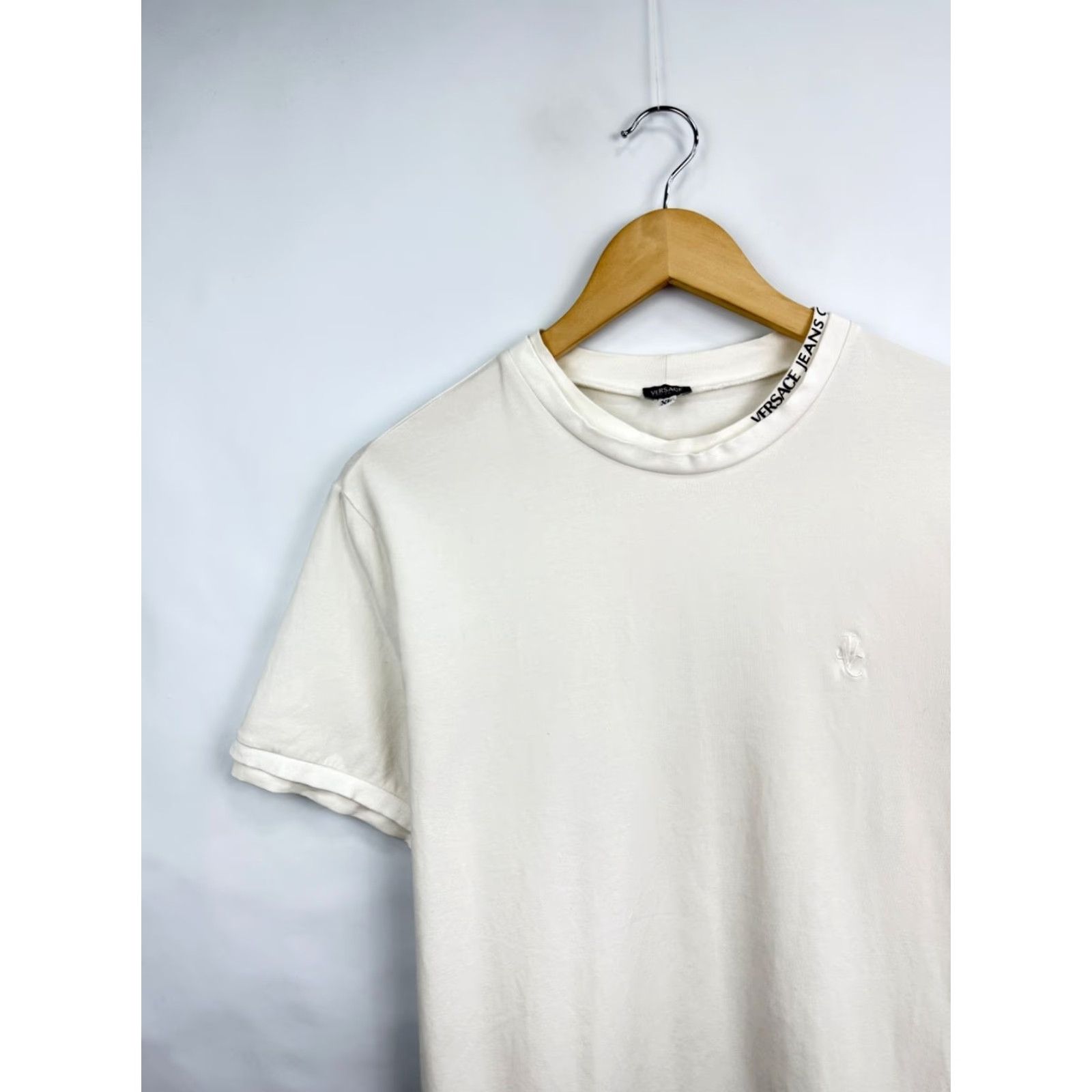 Versace VINTAGE Versace T-Shirt Men L White 90s Y2K Rare Cotton Crew Neck Short Sleeve Shirt Size US L / EU 52-54 / 3 - 3 Thumbnail