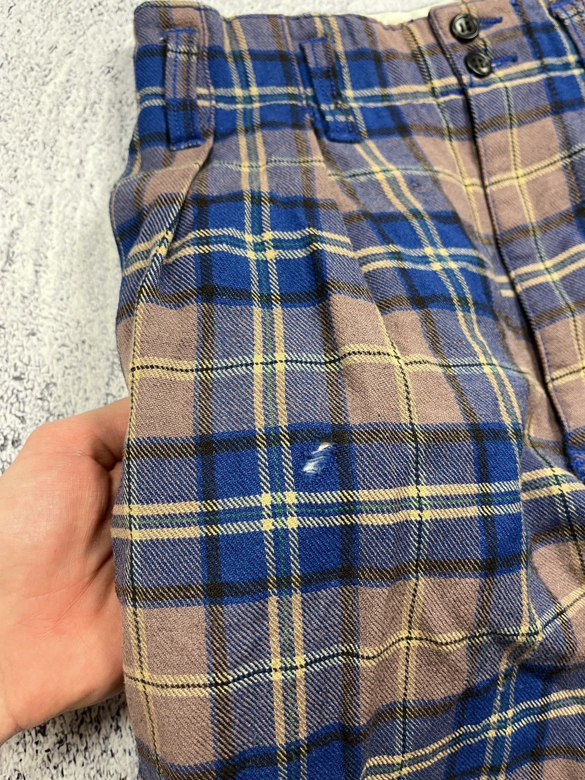 Nigel Cabourn Nigel Cabourn Vintage Wool Cheked Pants Rare Made in England Size 32" / US 10 / IT 46 - 8 Thumbnail