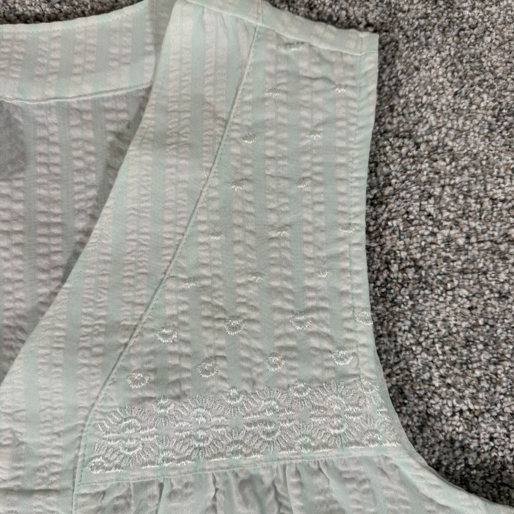 Croft & Barrow VINTAGE Croft & Barrow Gown Nightgown House Coat Seersucker Embroidered Full Zip Medium Green Women Size ONE SIZE - 7 Thumbnail