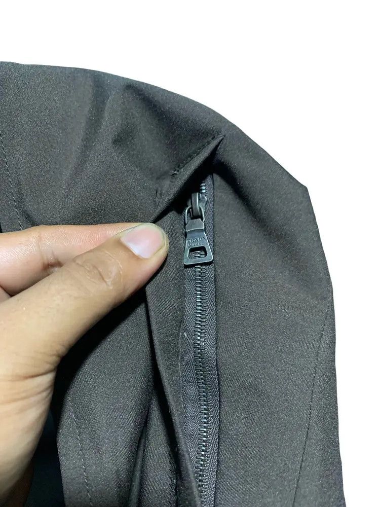 Goretex 00s Prada Gore-tex brown jacket Size XS / US 0-2 / IT 36-38 - 6 Thumbnail