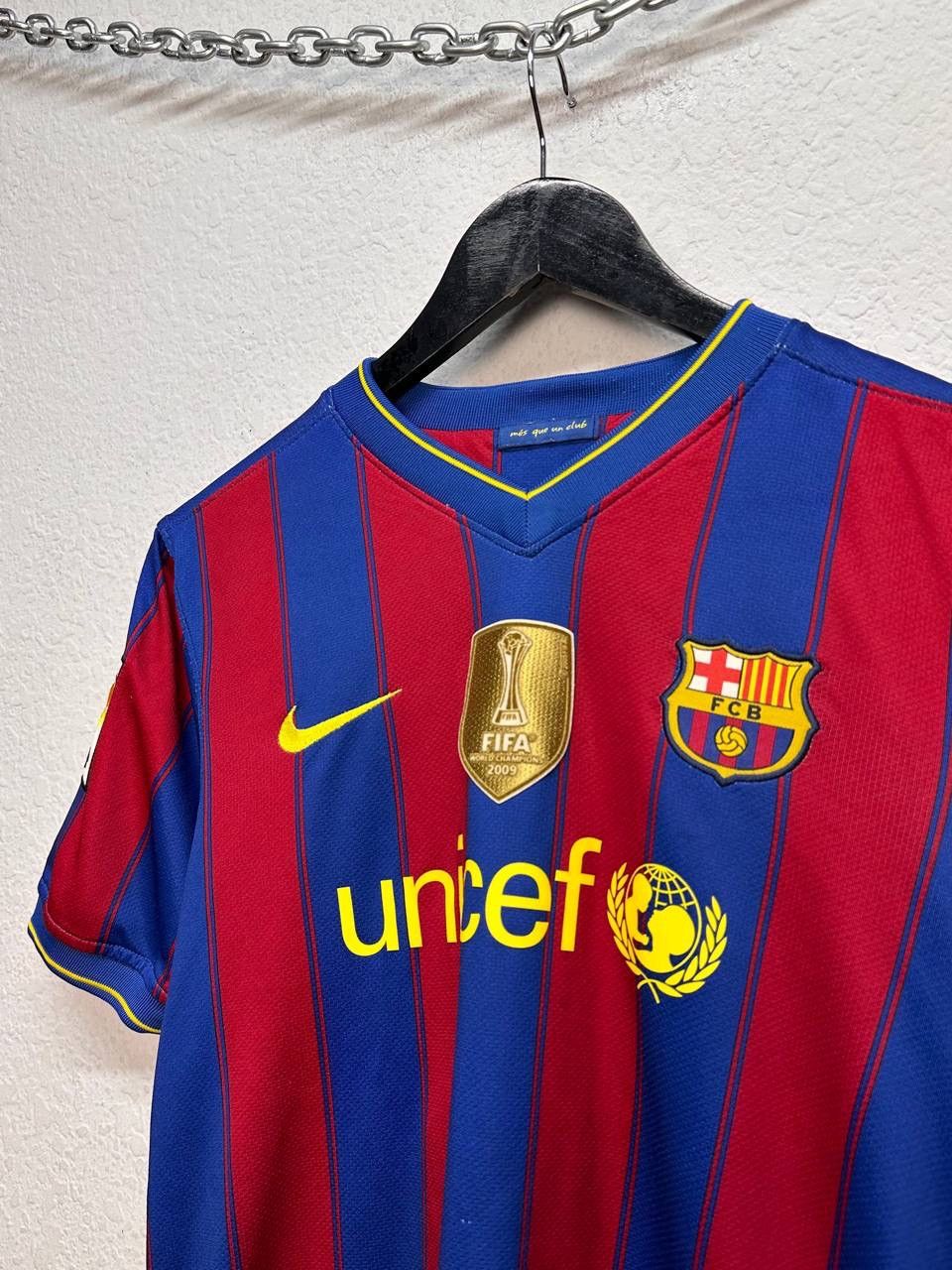 Nike FC Barcelona 2009–10 Home Jersey Piqué #3 Nike Era Champion Size US S / EU 44-46 / 1 - 3 Thumbnail