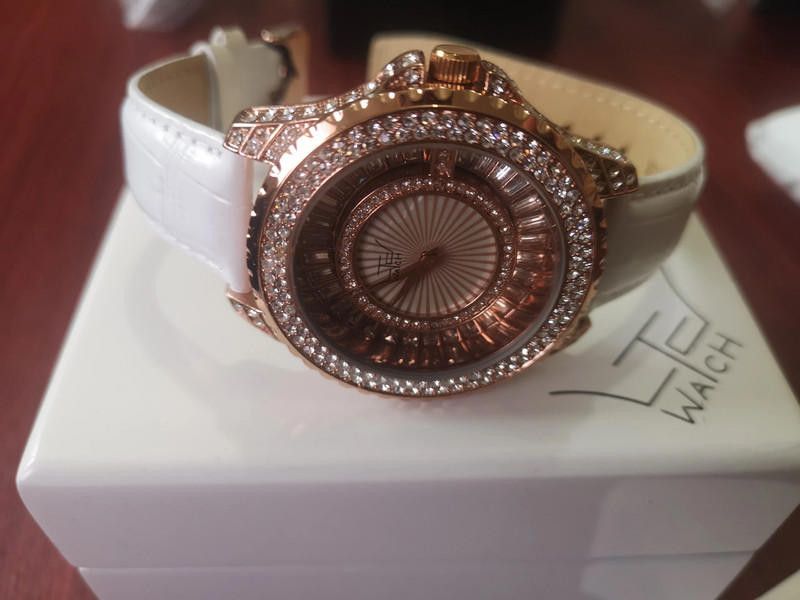 Designer Ltd rose gold dial white leather strap watch Size ONE SIZE - 10 Thumbnail