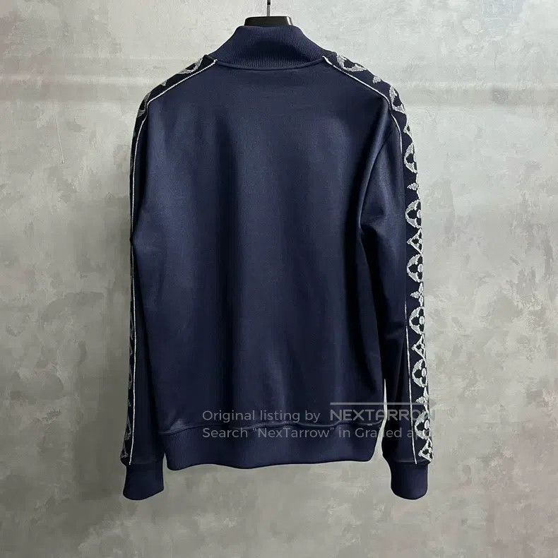 Louis Vuitton Louis Vuitton Navy blue Logo monogram embroidered casual j Size US M / EU 48-50 / 2 - 5 Thumbnail