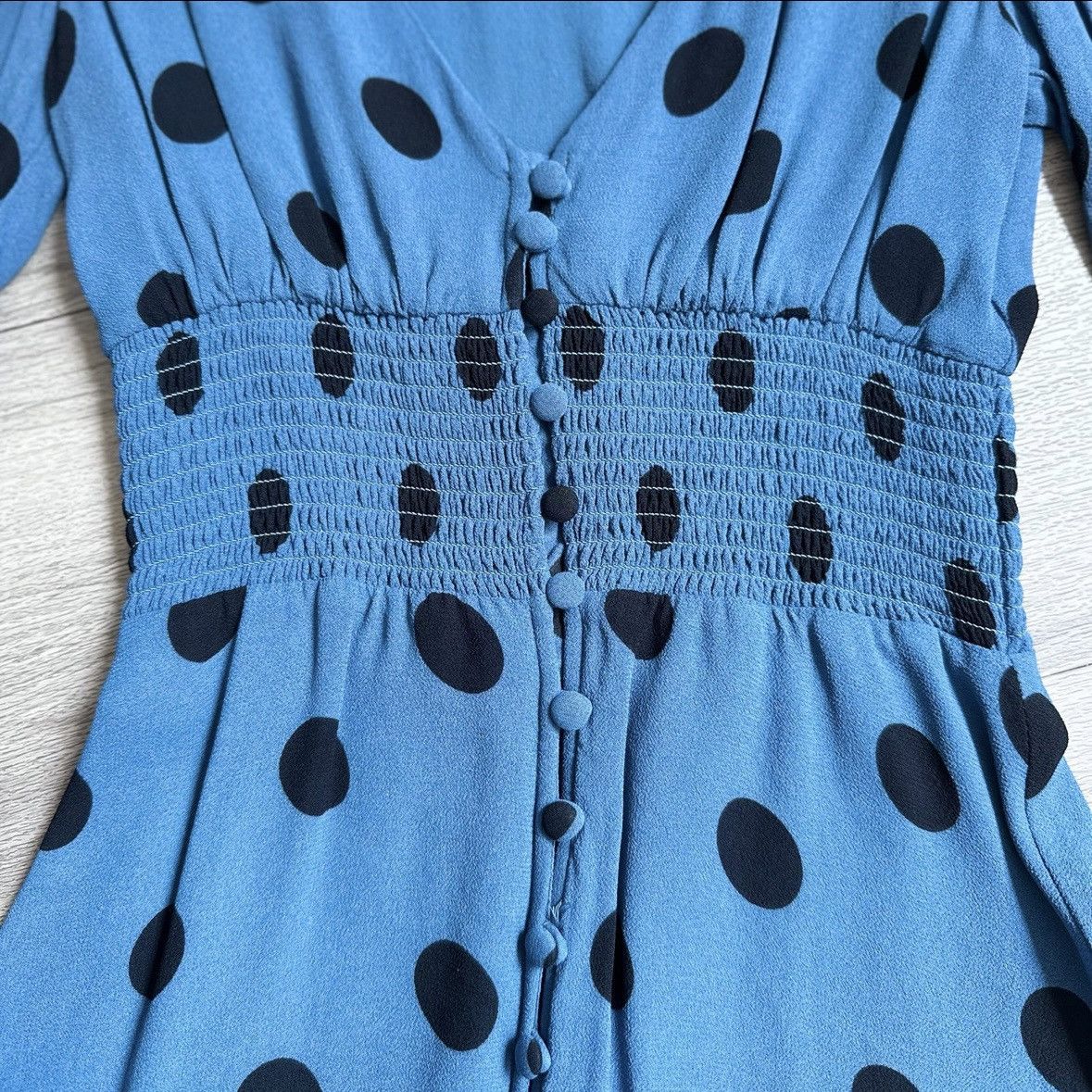 Reformation Reformation Alani Shirred Polka-Dot Georgette Mini Dress Size XS / US 0-2 / IT 36-38 - 11 Thumbnail